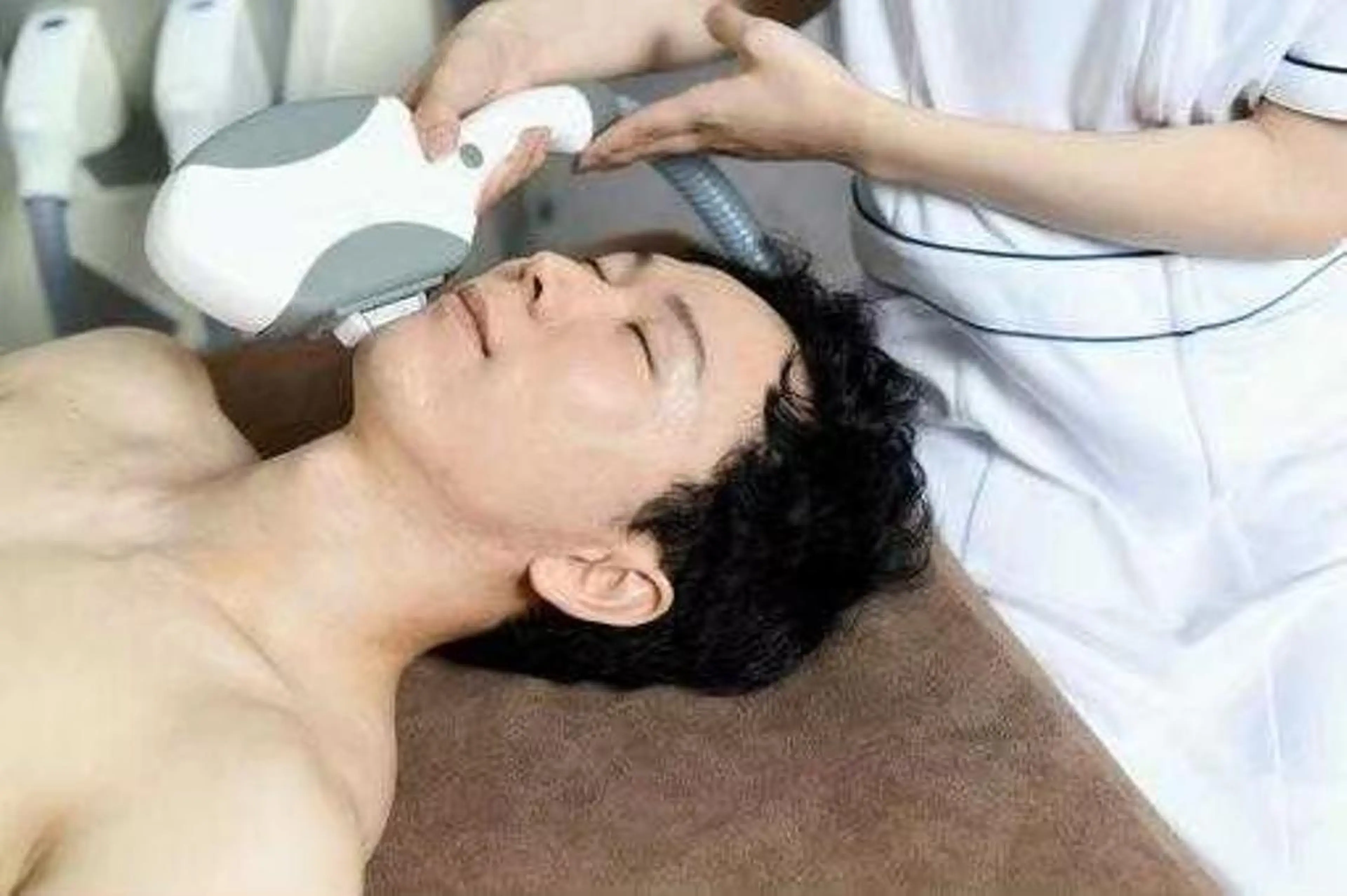 脱毛 三瓶 玲奈のエステ・リラクイメージ