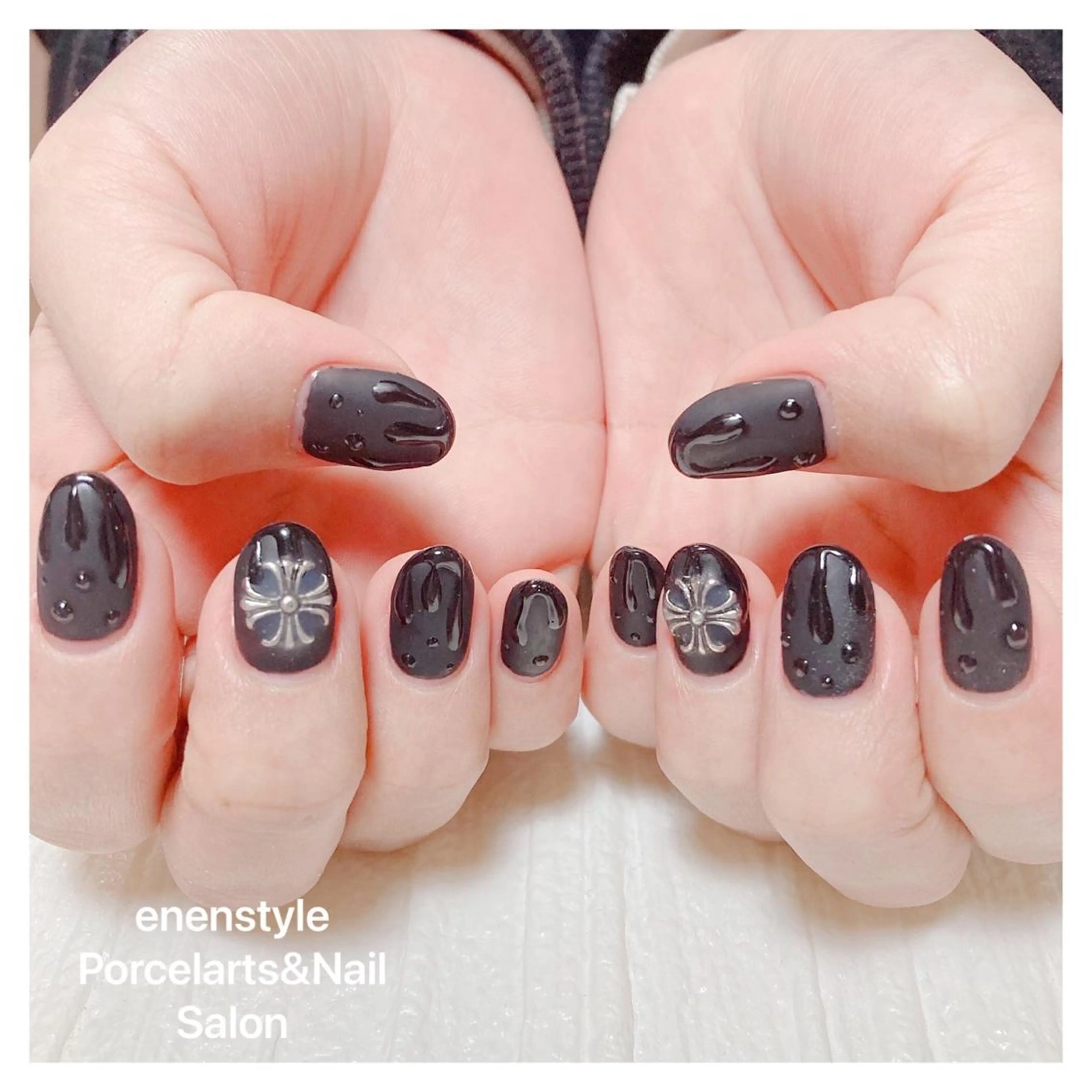 ショート ネイル 👑enen style👑のネイルデザイン