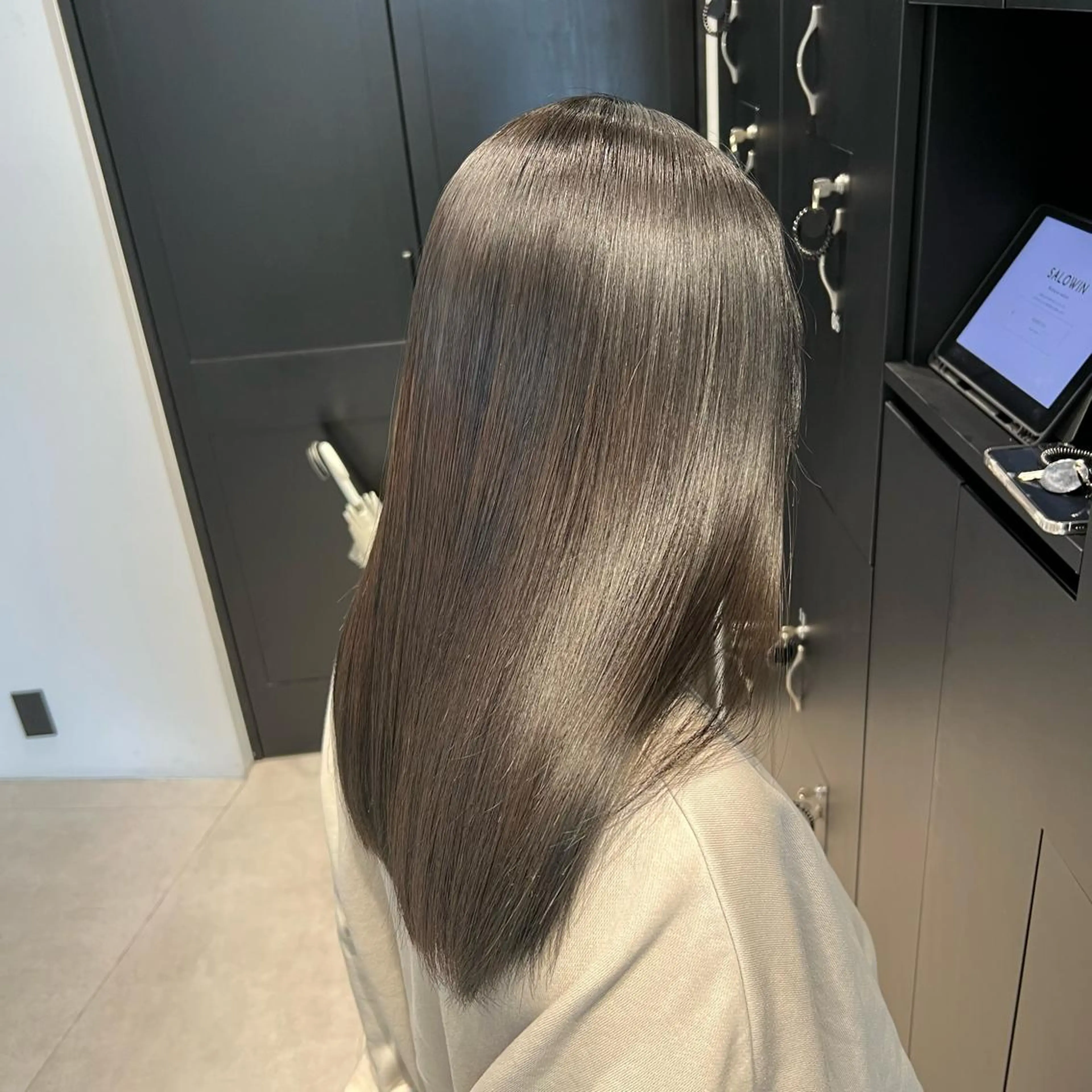 ロング カラー 縮毛矯正　野口 恵のヘアスタイル