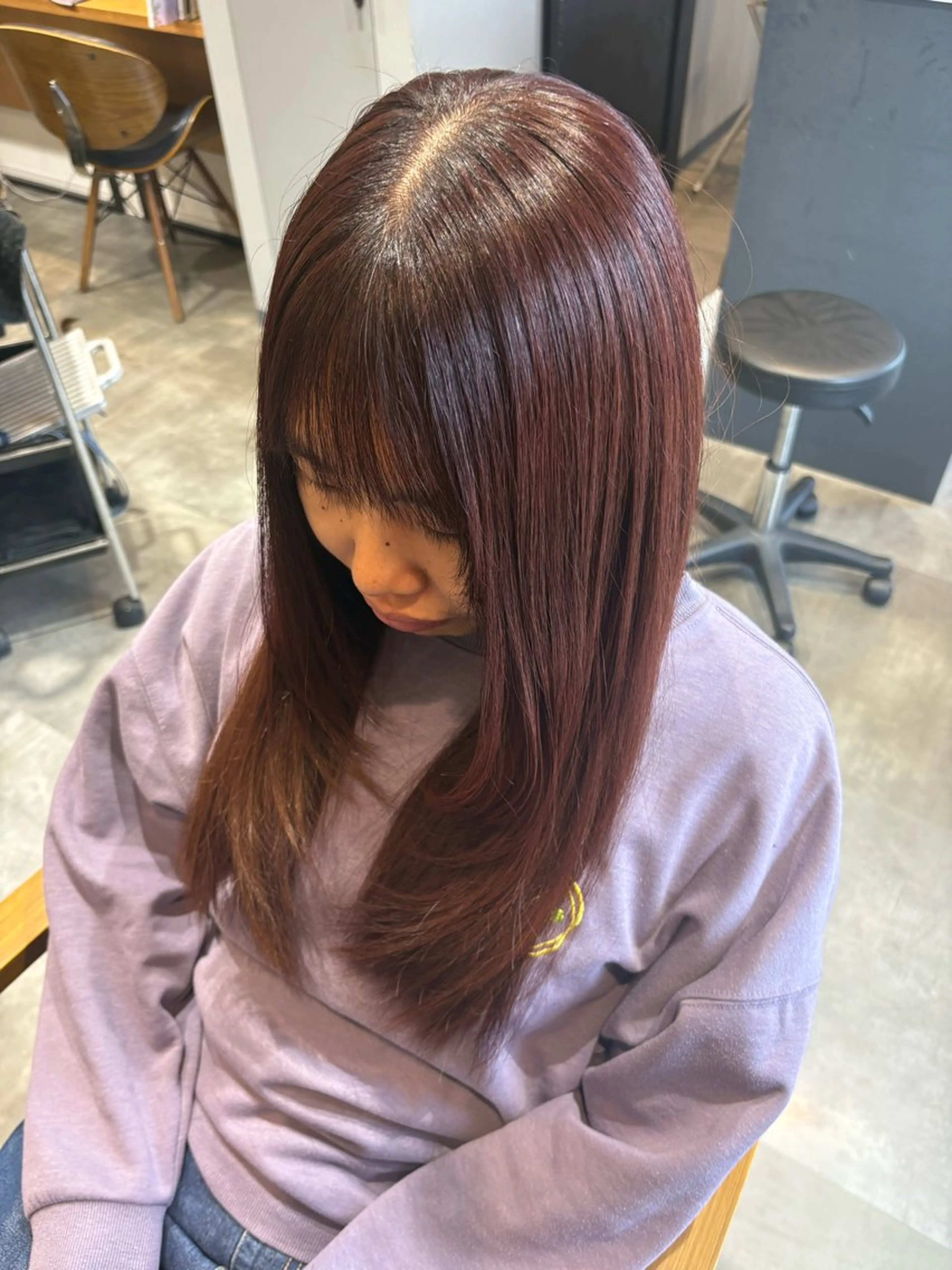 ロング カット ヘアカラー 小堀 いぶきのヘアスタイル