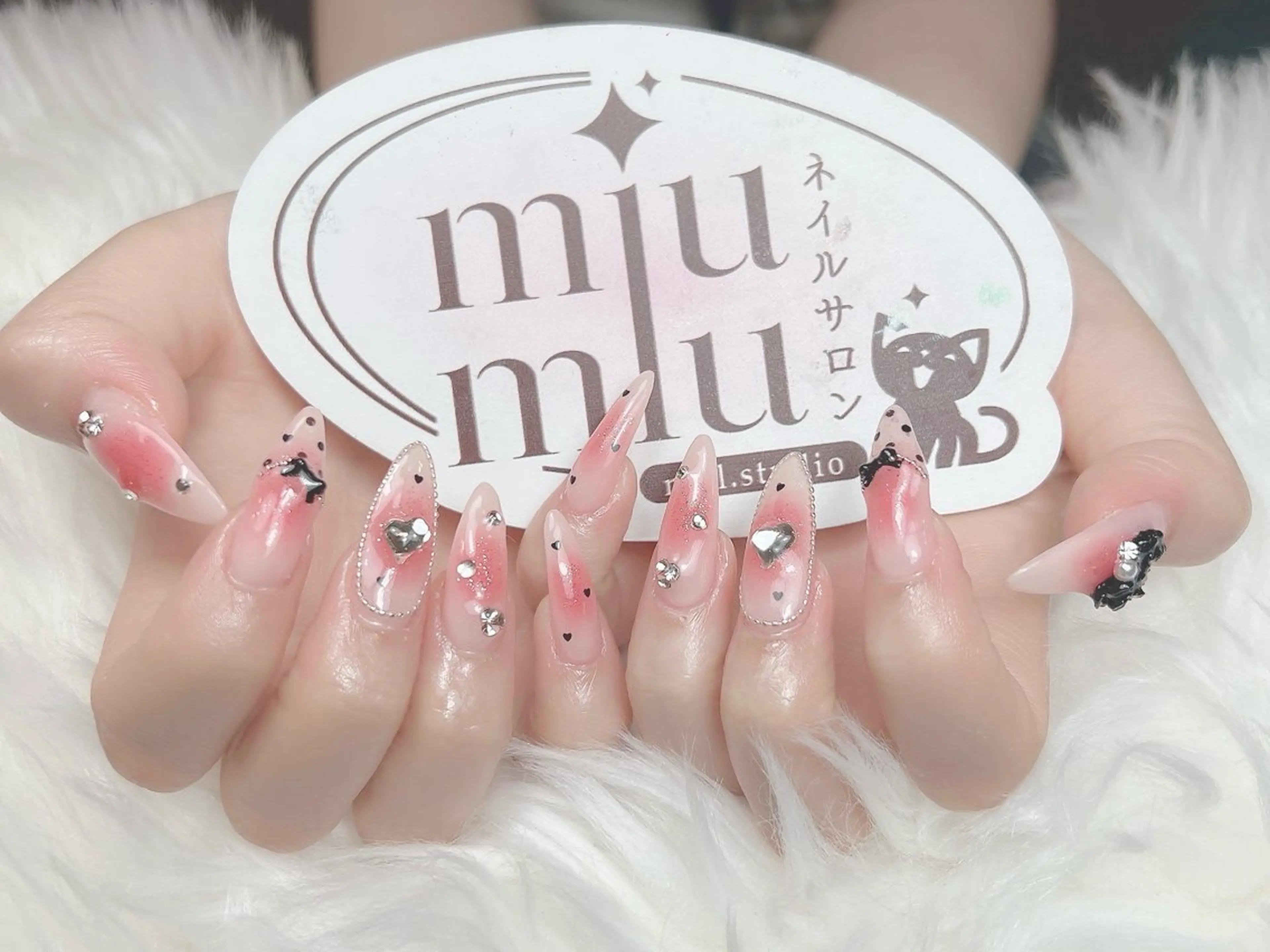 ネイル クリアネイル 長さ出し 持ち込み フットネイル ハンドケア yu naのネイルデザイン