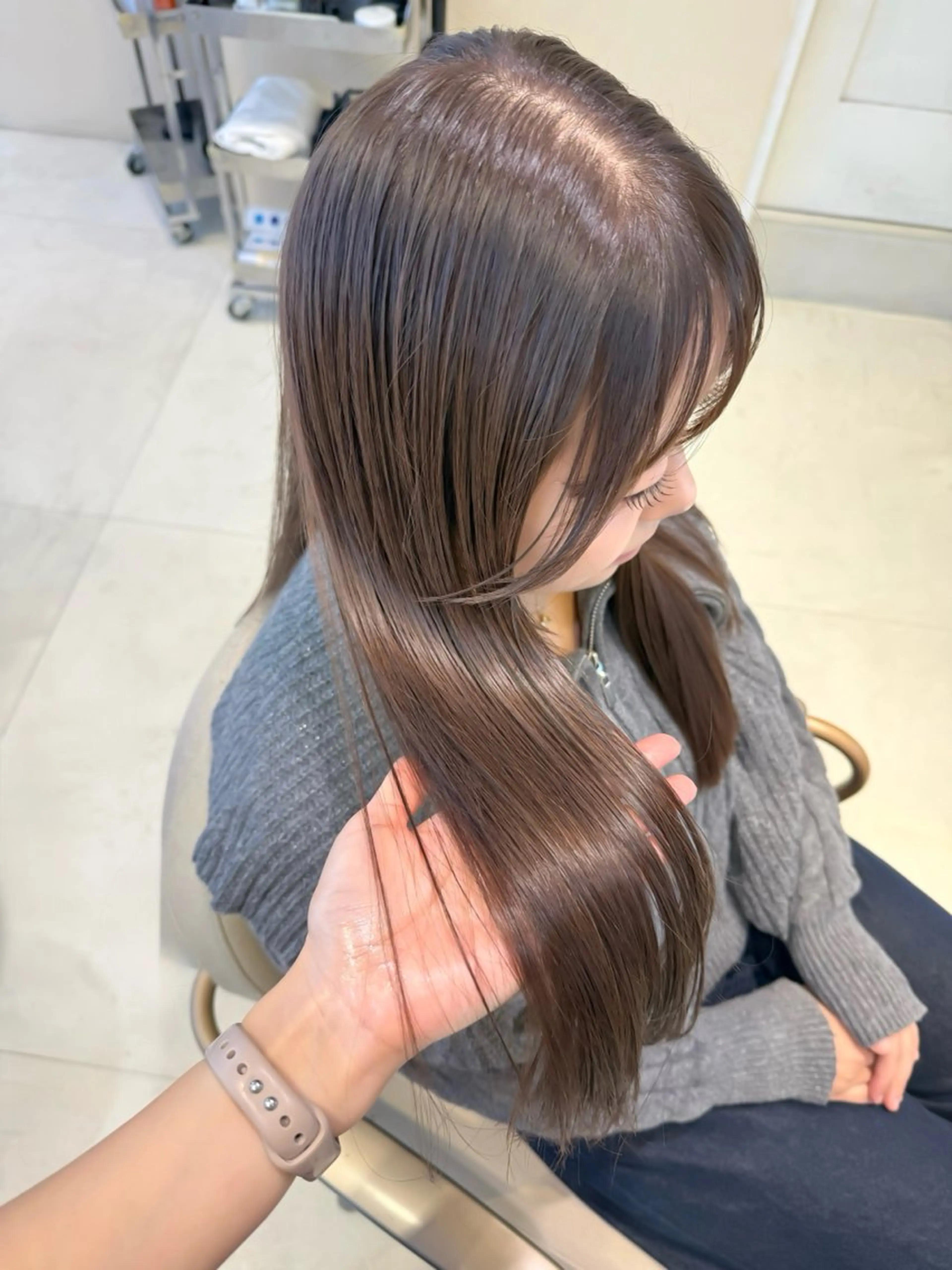 ロング カラー 🎀やわらかカラー/ 艶カラー/よこやまのヘアスタイル