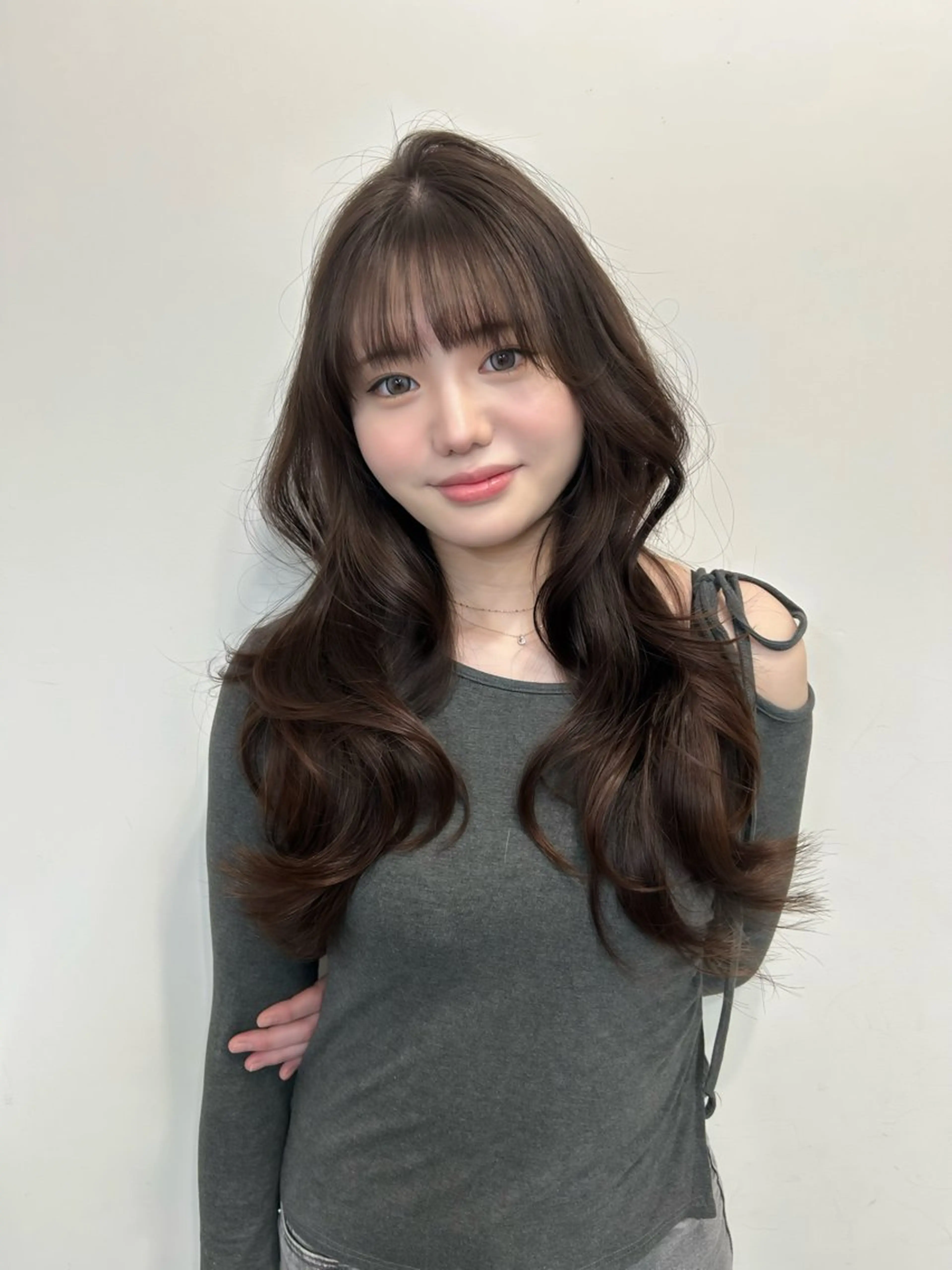 ロング カラー 透明感カラー 韓国風ヘア レイヤーカット 梅田l大人韓国ヘア レイヤー×艶カラーのヘアスタイル