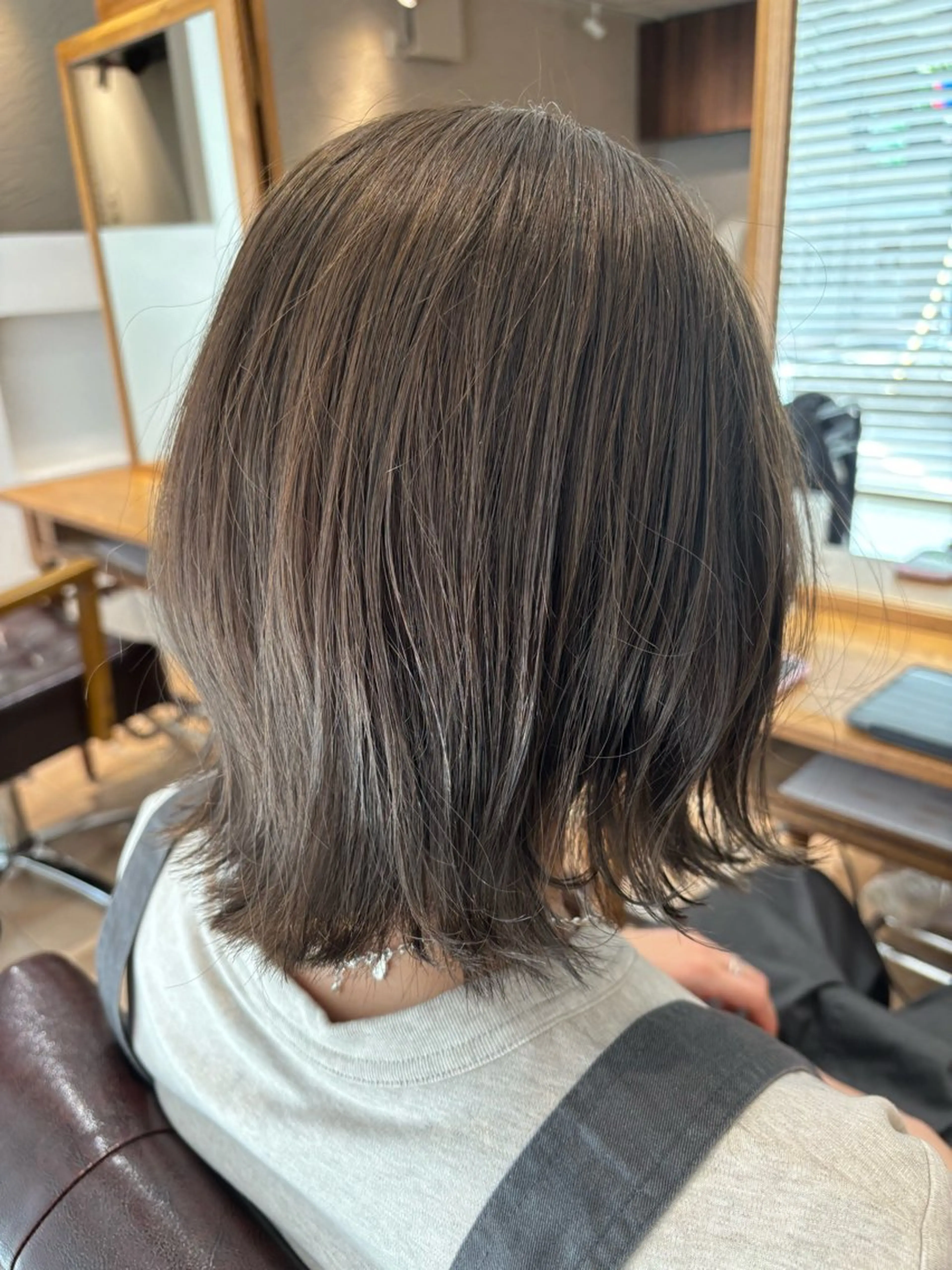 ミディアム カラー グレージュ カット ヘアカラー トリートメント 🌈透明感カラー🌈 🌟吉田祐介🌟のヘアスタイル