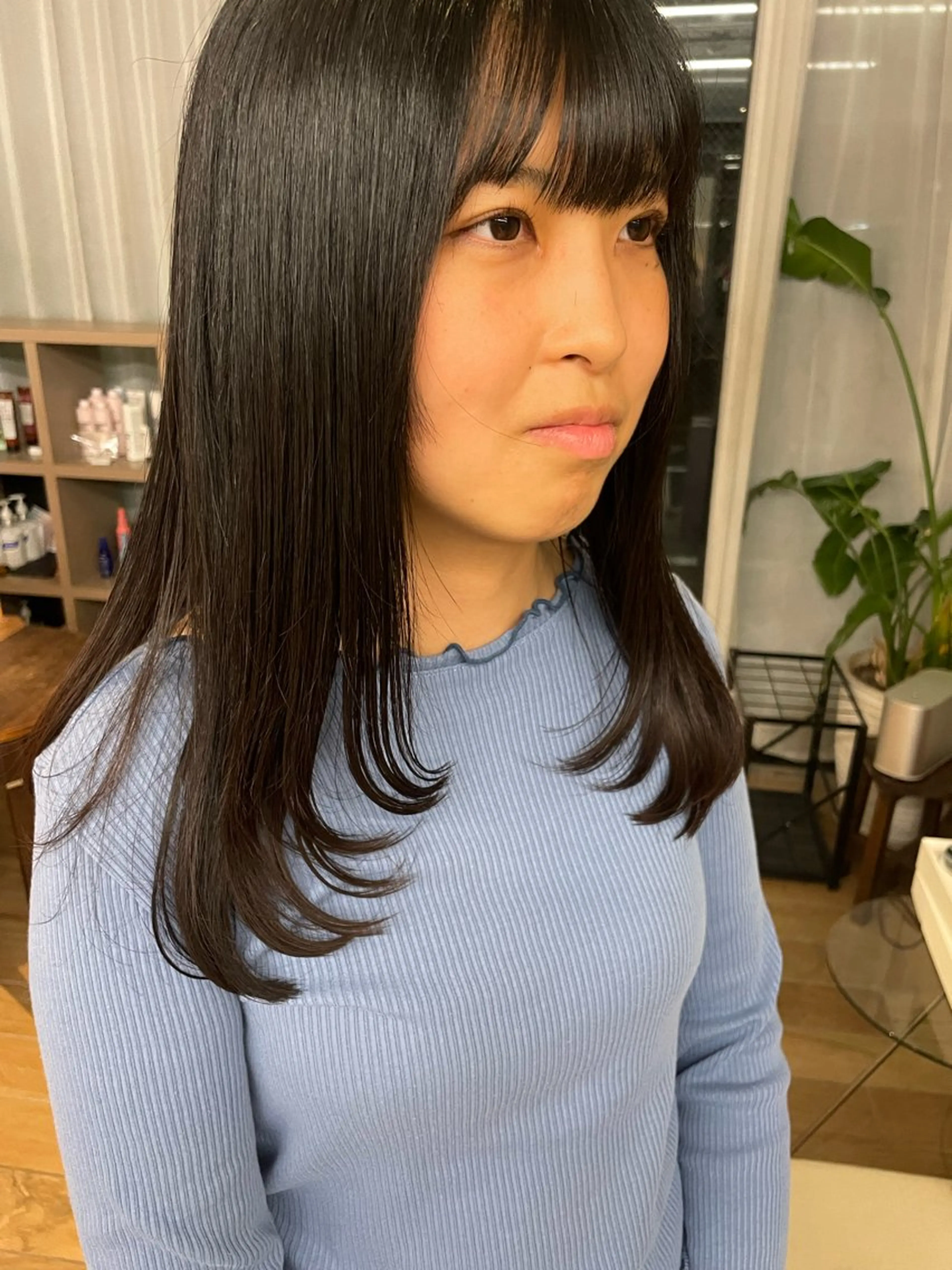 セミロング 白木 柾美のヘアスタイル