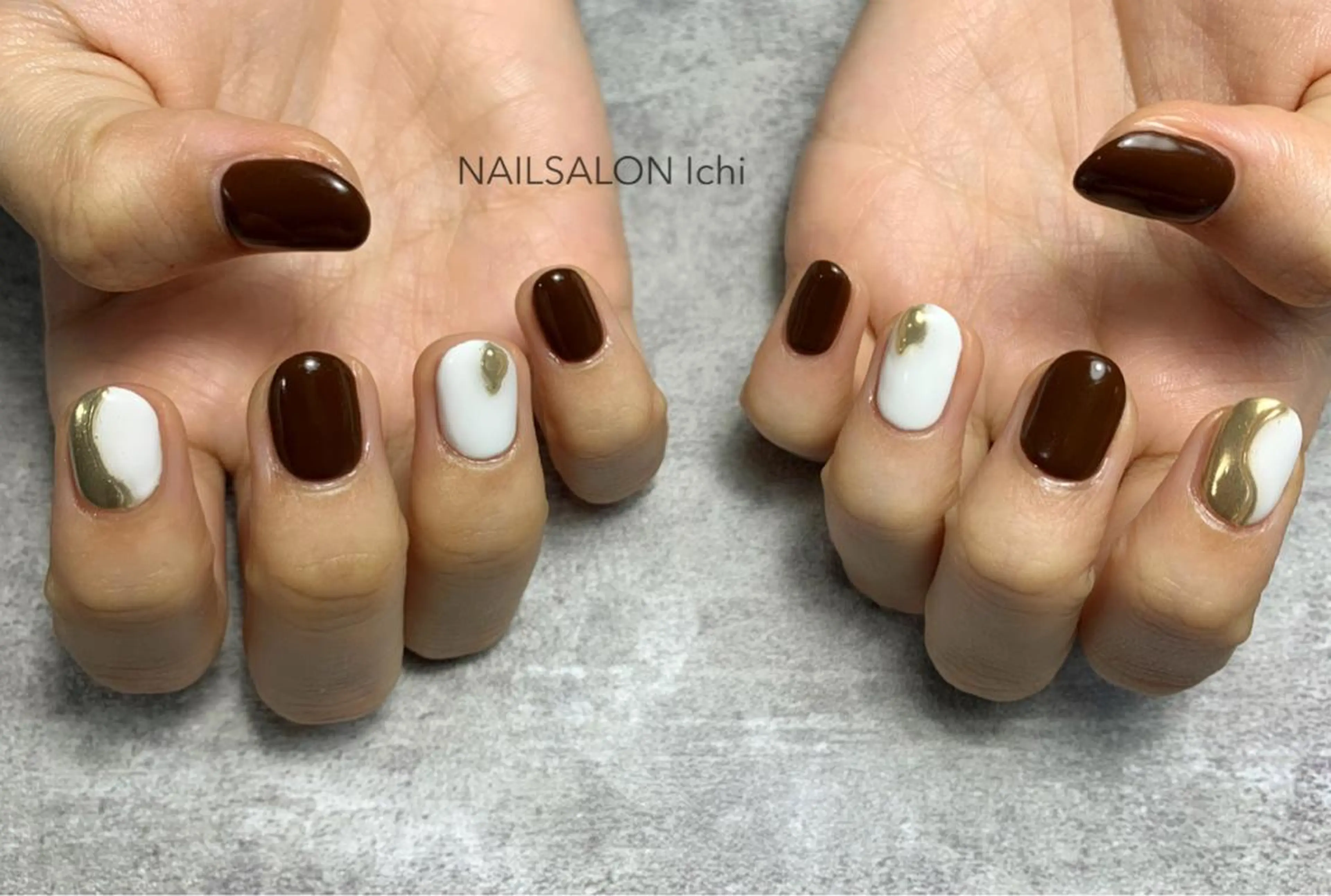 [HAND]【オフなし/自店オフ】　　　　　　　　　　　〔パラジェルベース〕　　　　　　　　　　　持ち込みアート4本💅の写真