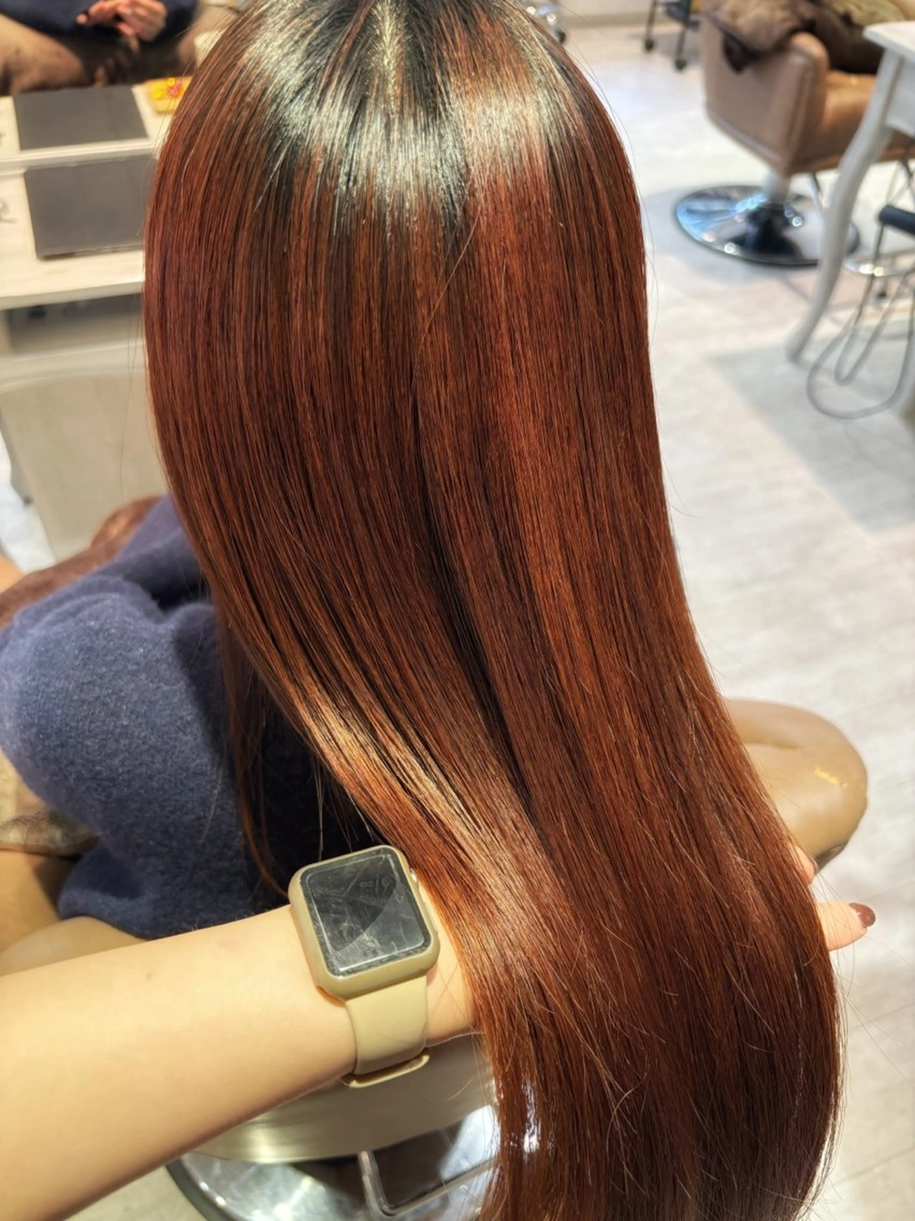 ロング 縮毛矯正 菅野 凪紗のヘアスタイル