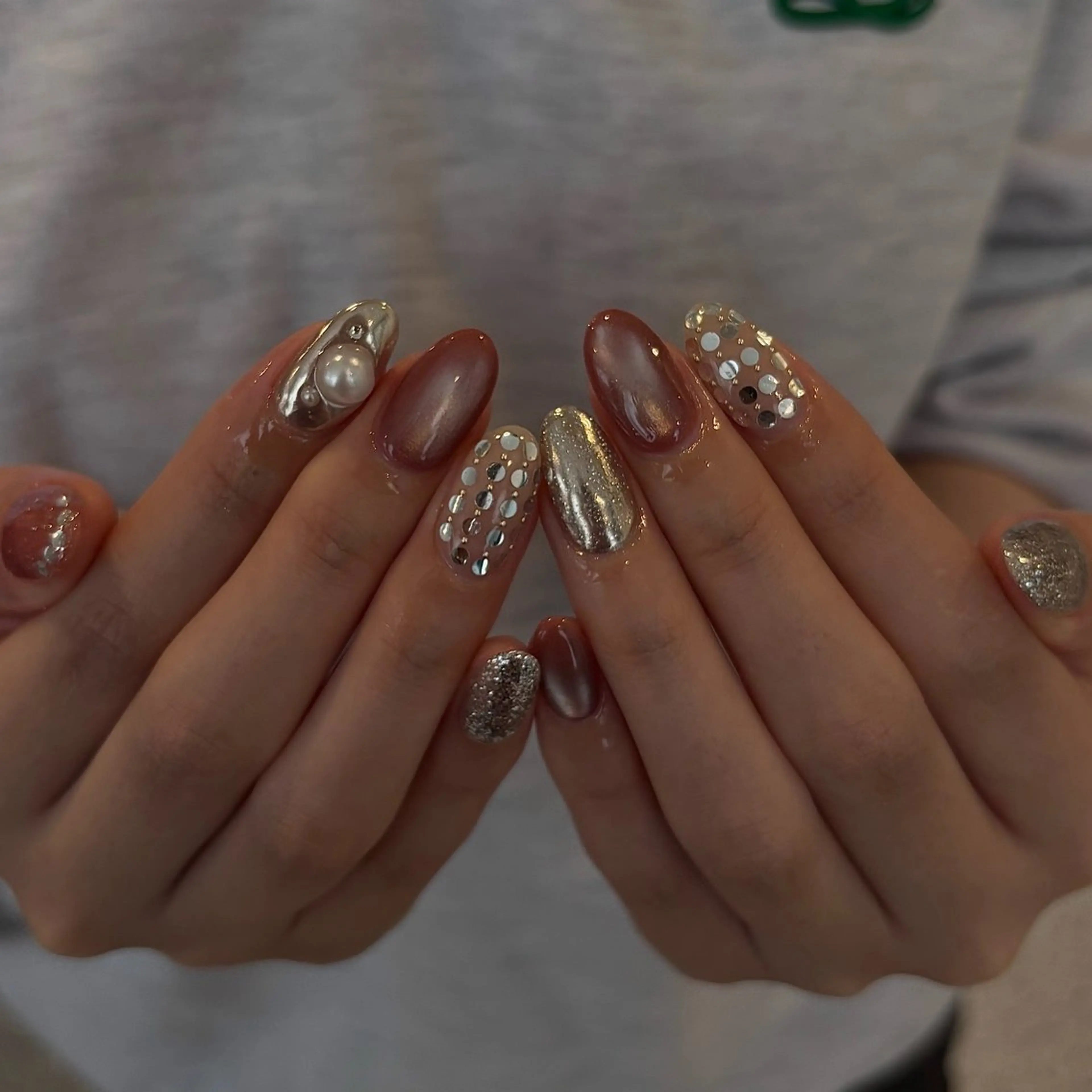 ネイル ホログラムネイル ラメ(グリッター) マグネットネイル ミラーネイル ニュアンスネイル ハンドネイル nao＿nail .929のネイルデザイン