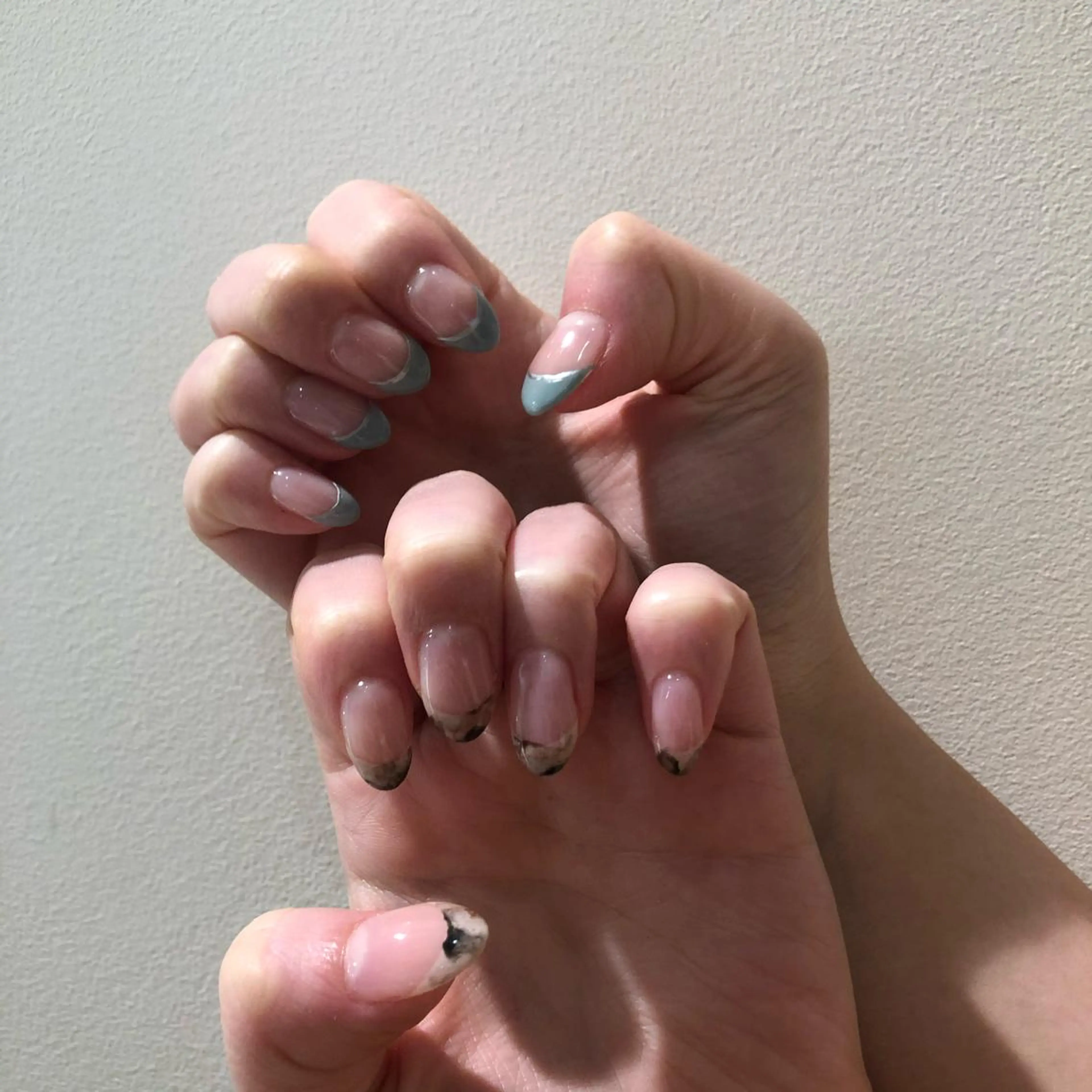 ネイル フレンチネイル Ebina Ryoのネイルデザイン