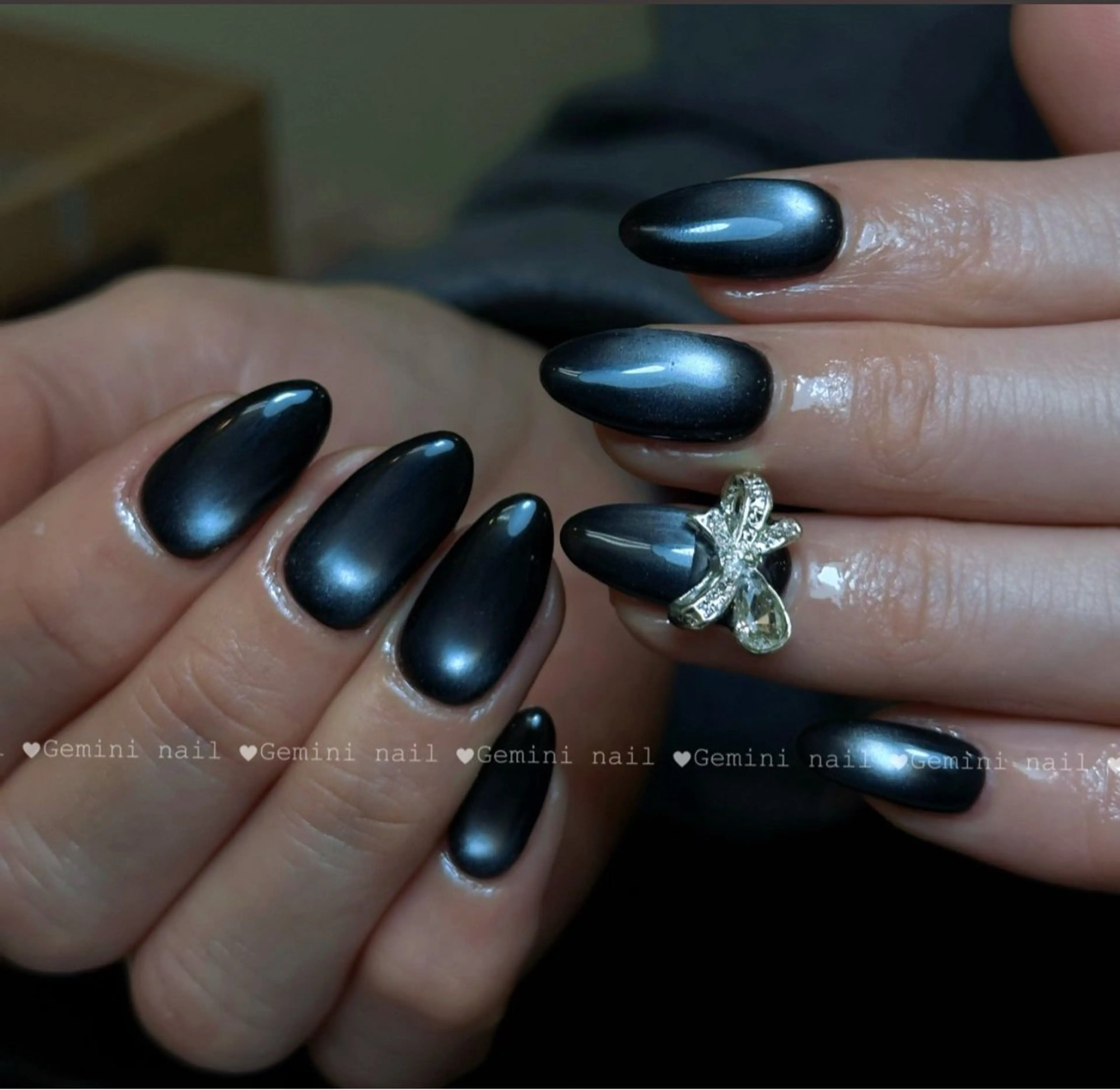 ネイル マグネットネイル Gemini nail.Yukiのネイルデザイン