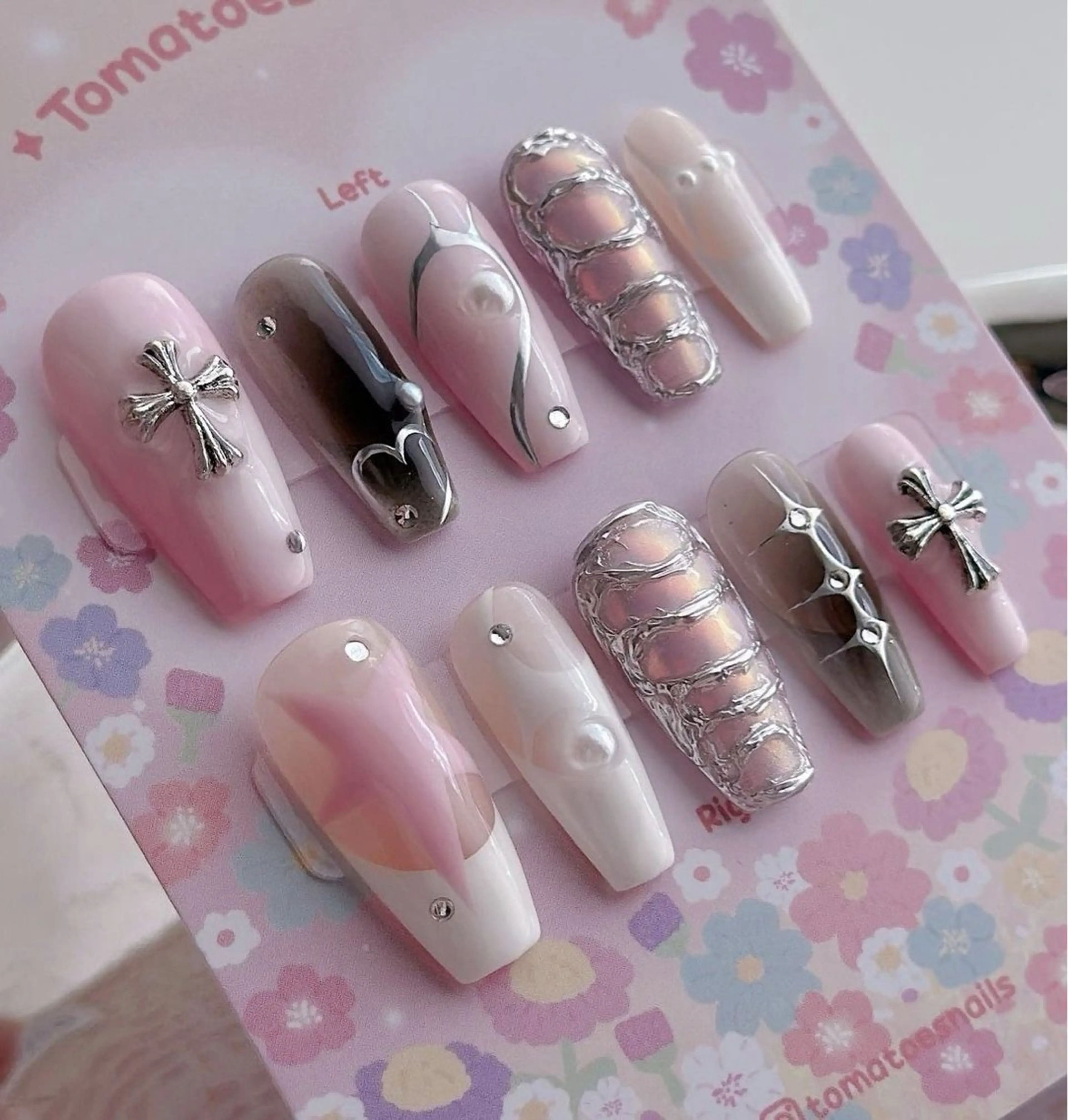 ネイル マグネットネイル ミラーネイル 冬ネイル Lee Nailsのネイルデザイン