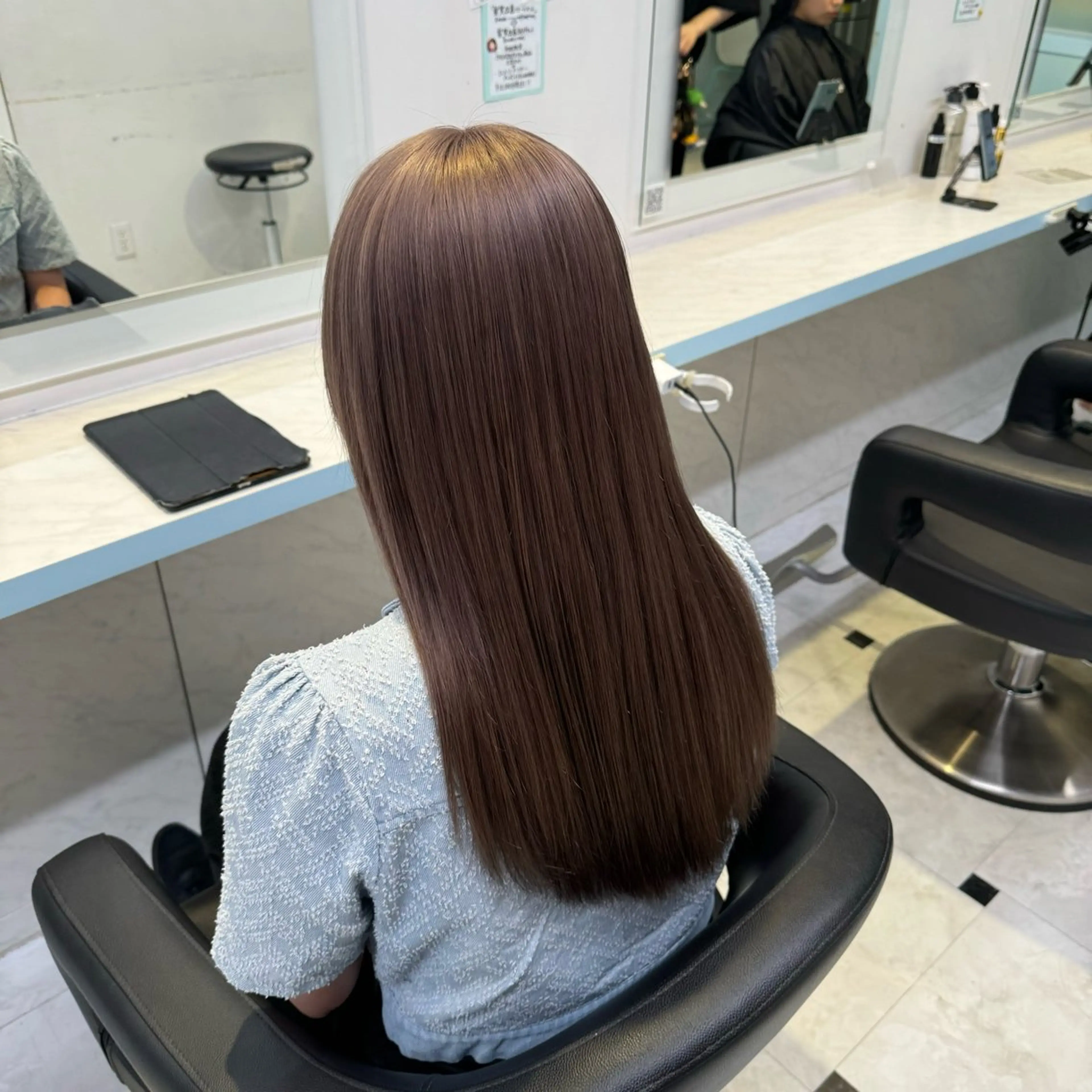 ロング カラー ヘアカラー 🤎モテ髪＆透明感 ミルクティー🥣🤎のヘアスタイル