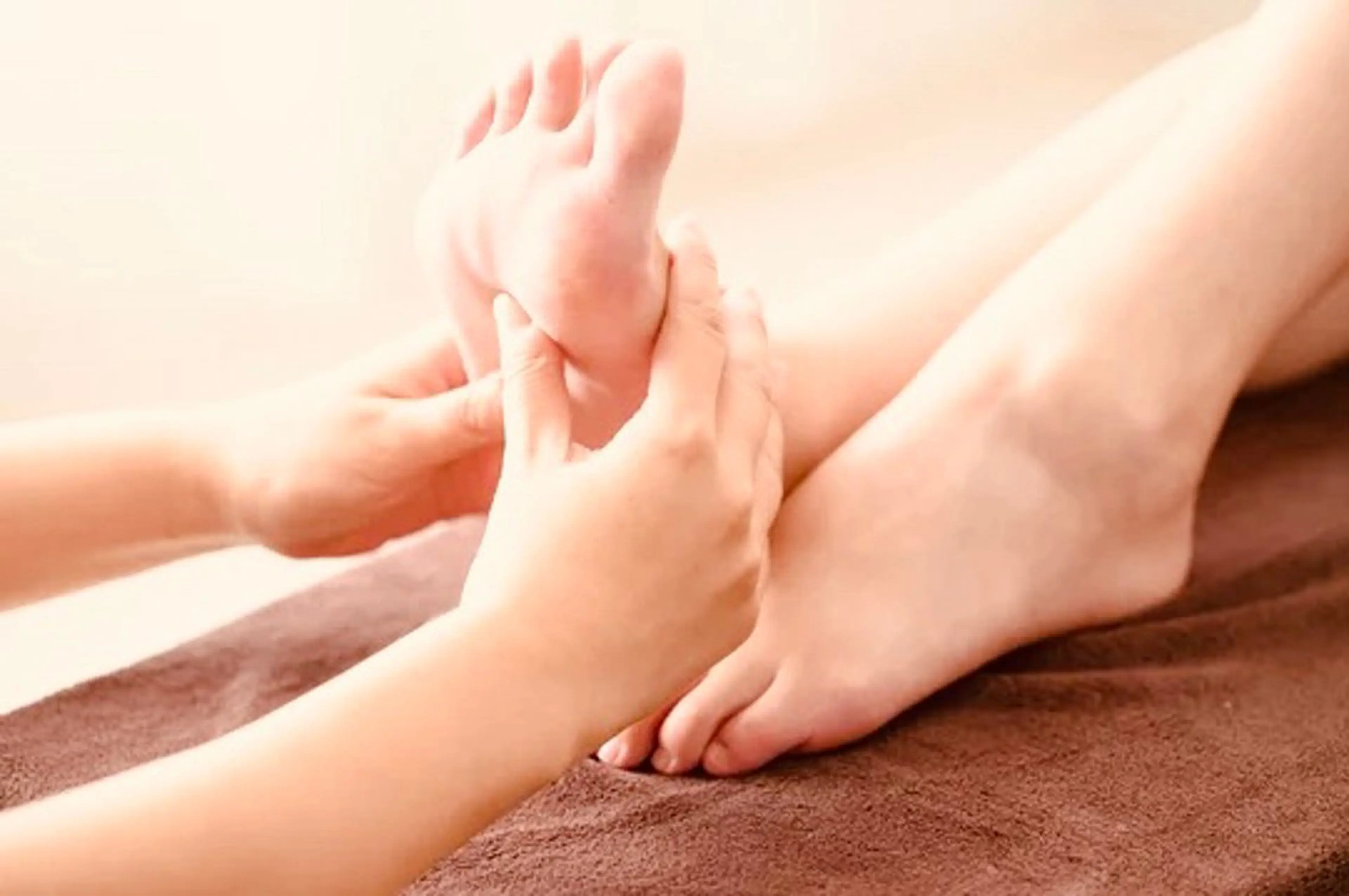 足ツボ・全身リンパトリートメント120分の写真