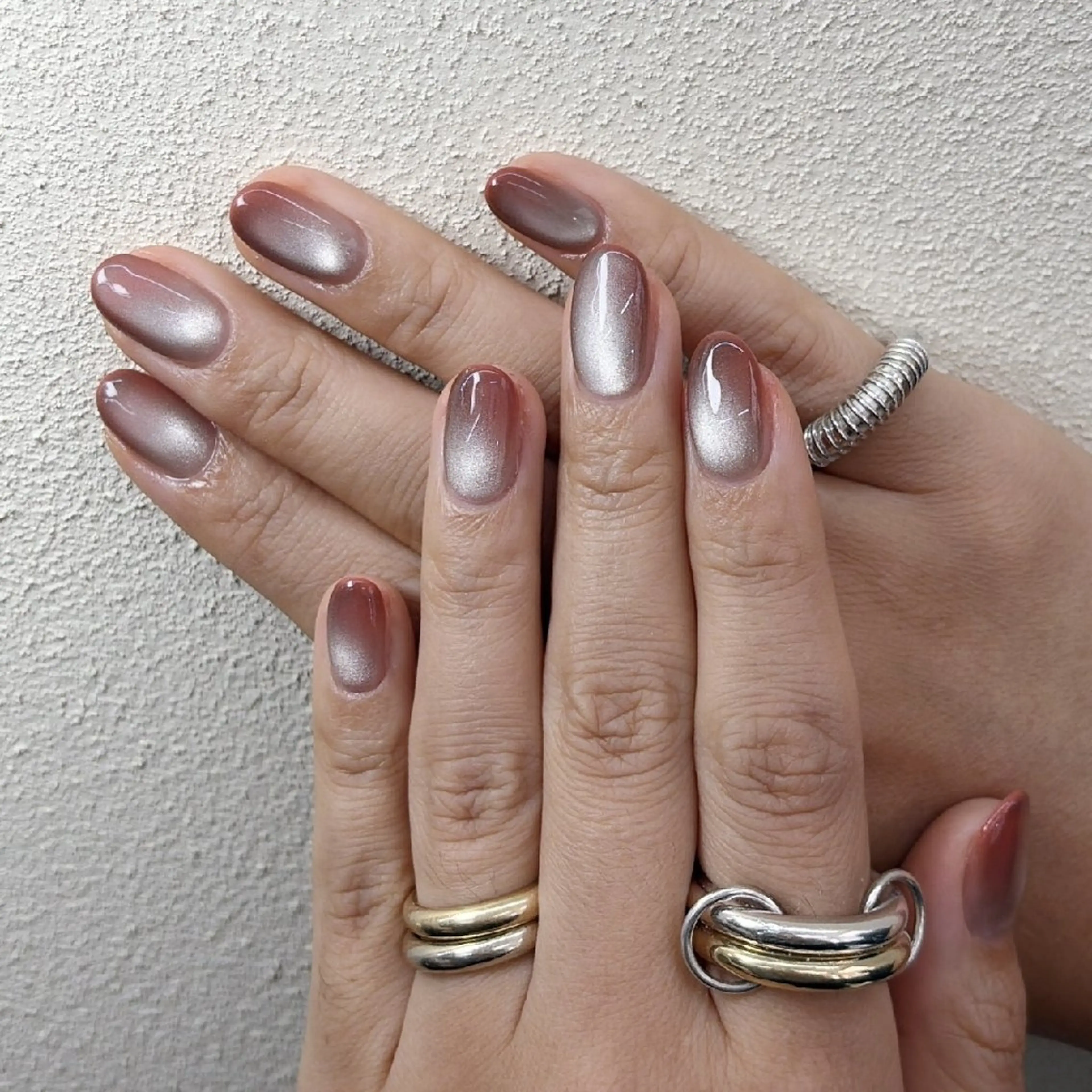 ミディアム . ウニョンのネイルデザイン