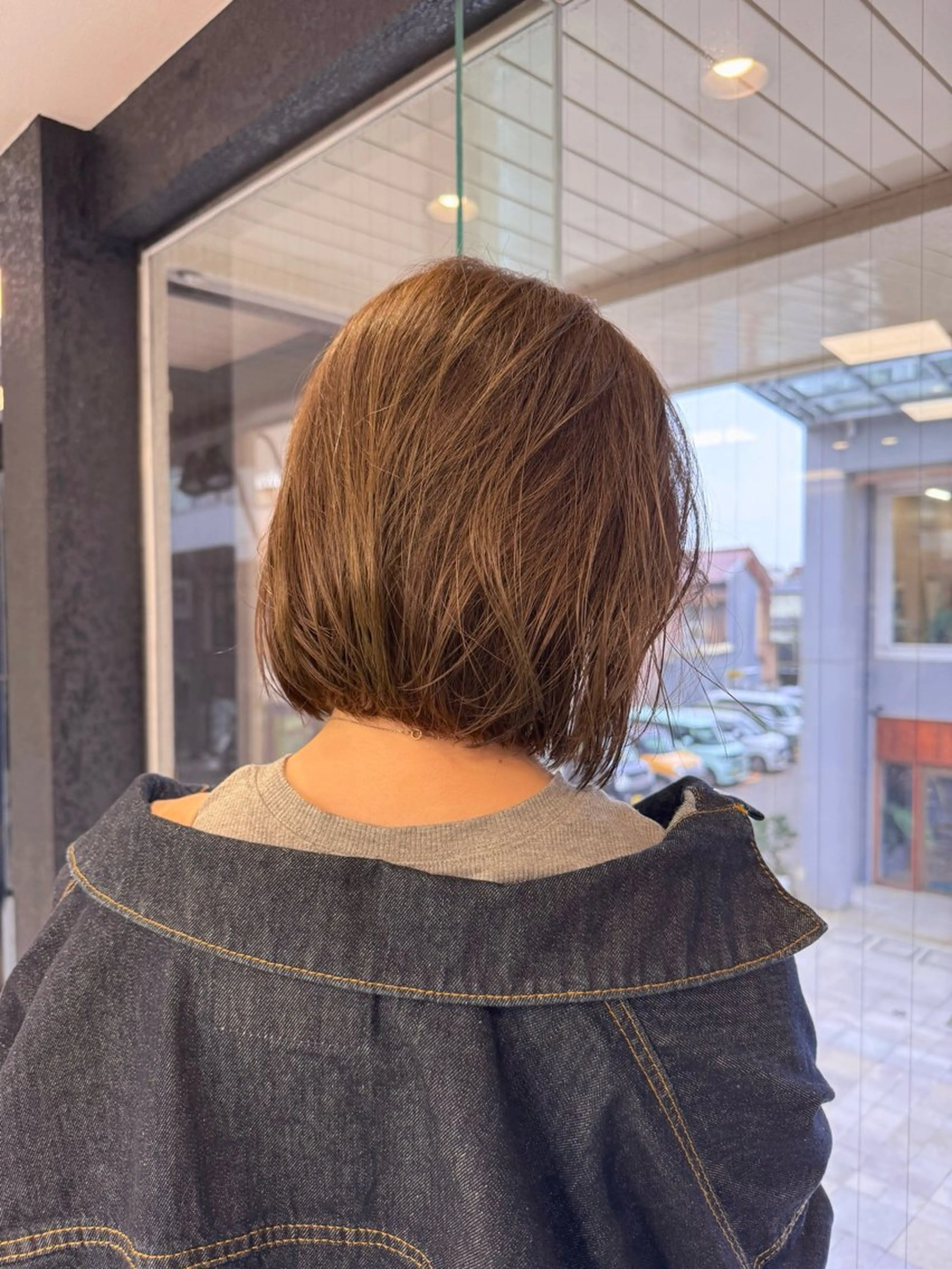 ショート カラー カット ヘアカラー ナチュラルに目を惹く デザイン/KOHNOのヘアスタイル