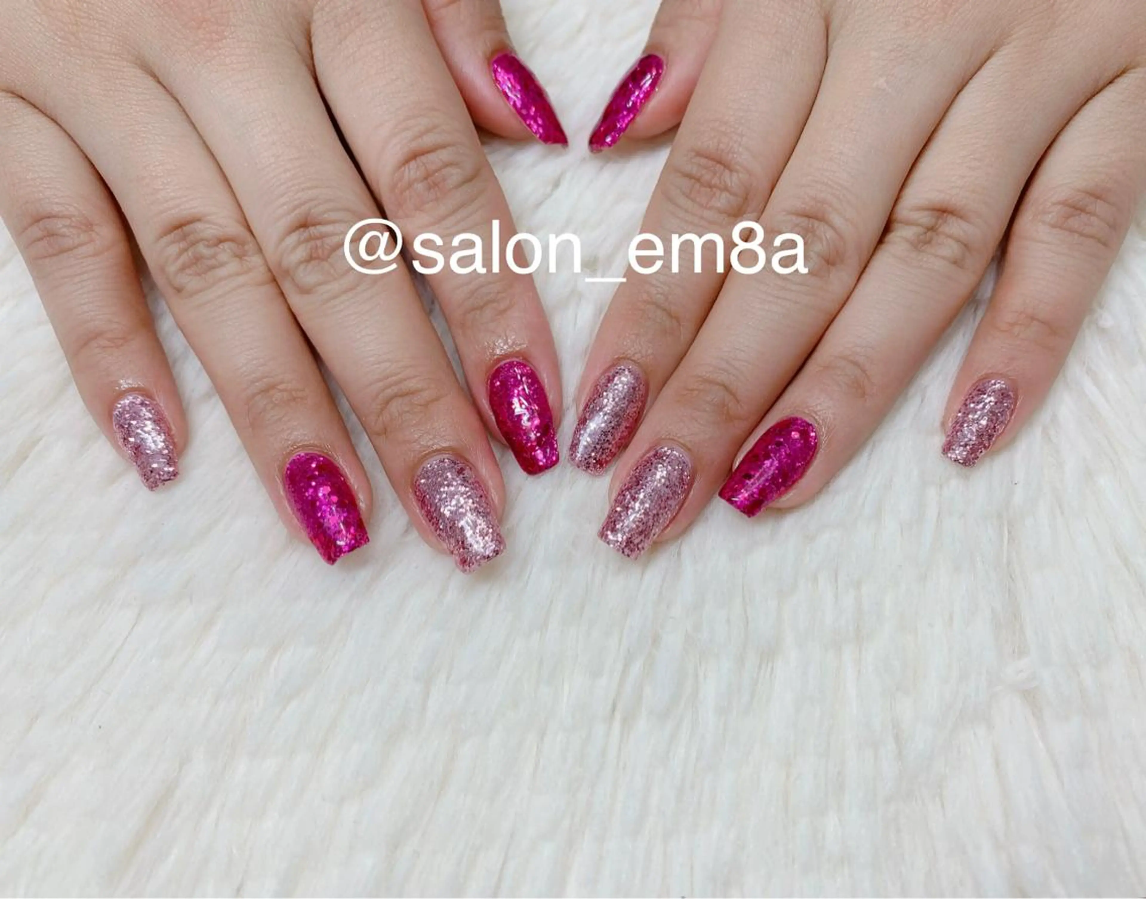 ネイル ジェルネイル ピンク ハンドネイル salon EM&A emiのネイルデザイン