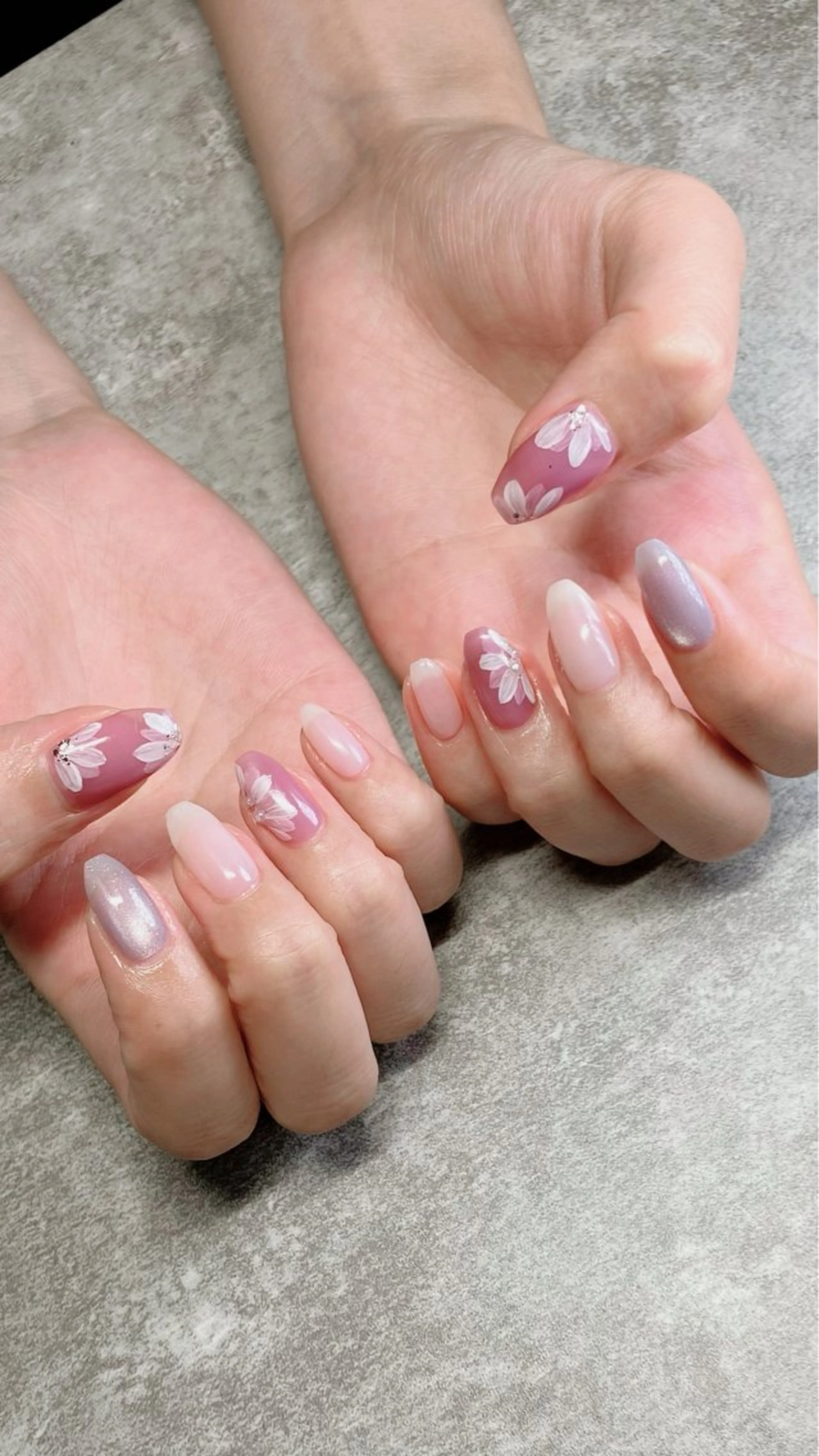 ネイル ハンドネイル ハンドケア haleyume所属・shino🌟 痛ネイルのネイルデザイン