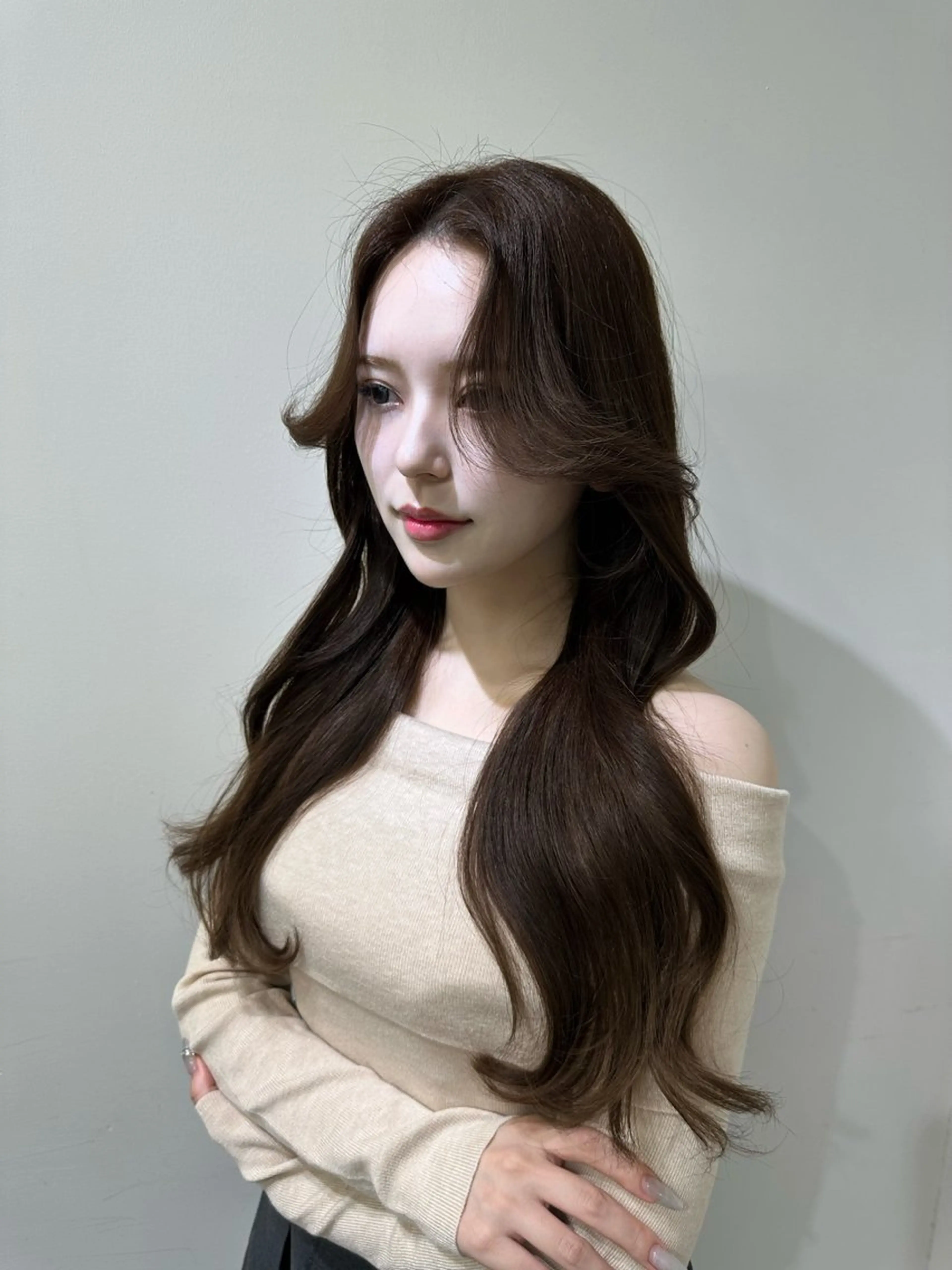 ロング カラー ミディアムレイヤー 添田晃基のヘアスタイル