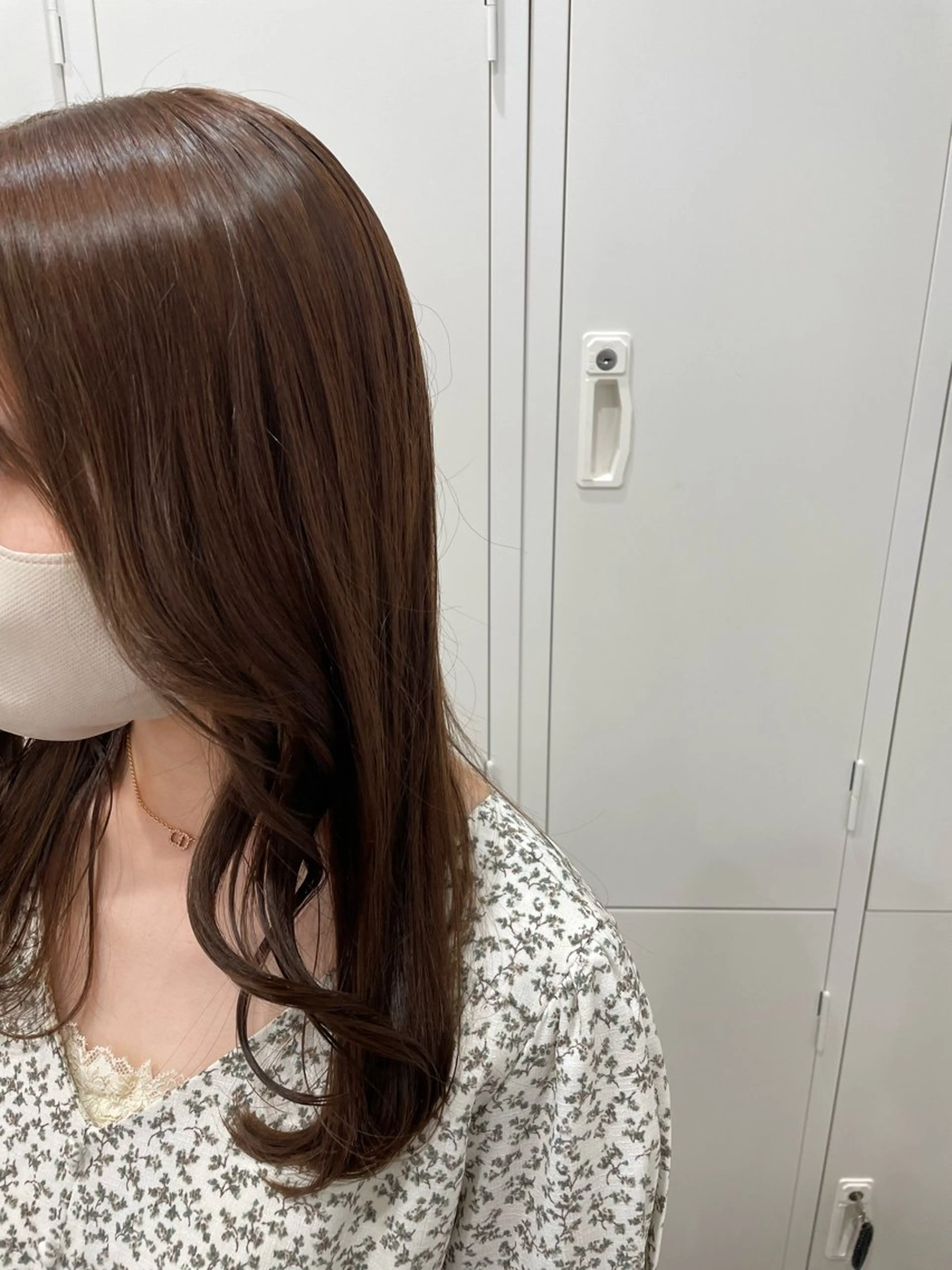 カラー 安東留那 /レイヤーカットのヘアスタイル