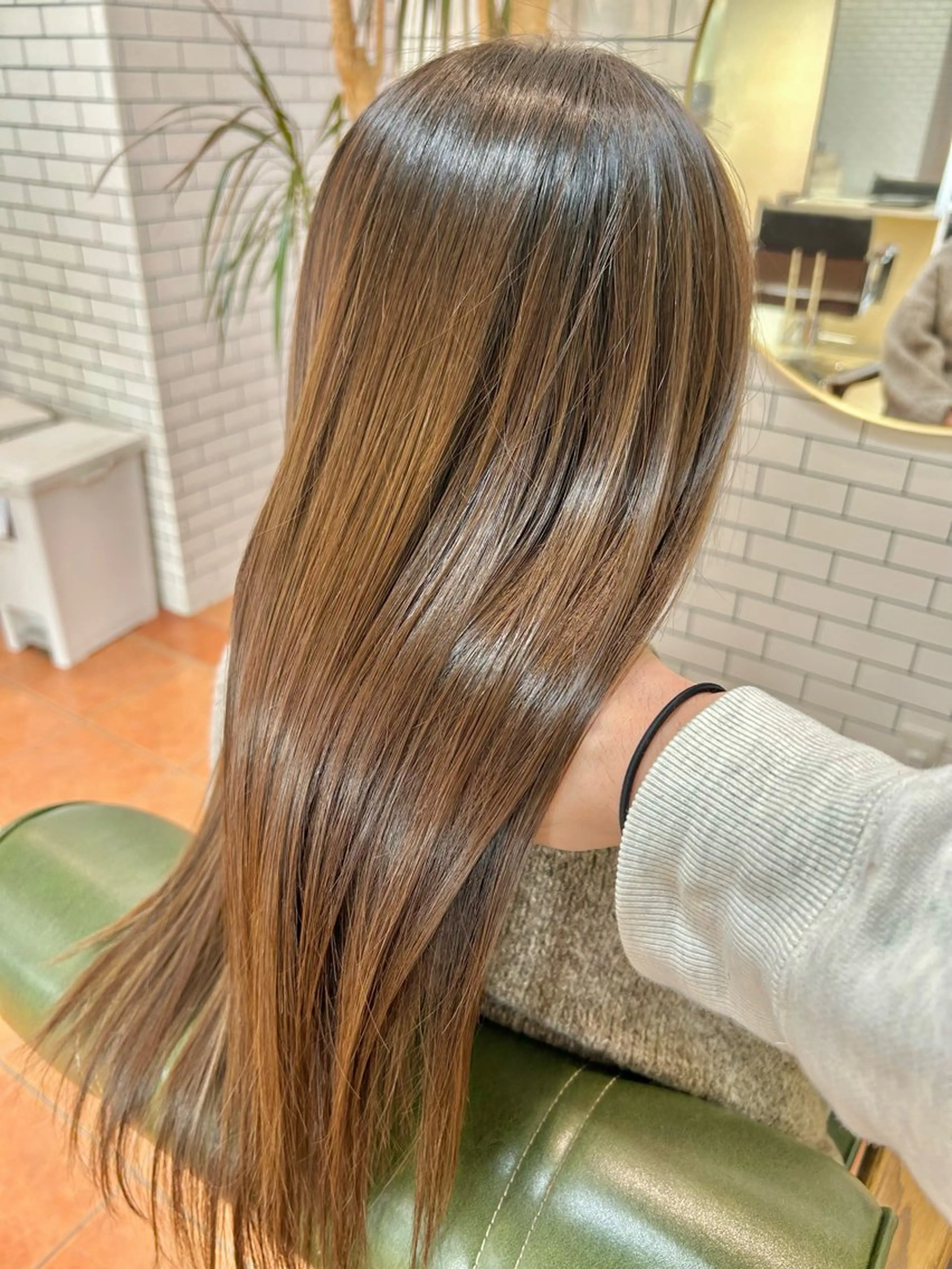 ロング カラー ヘアカラー トリートメント 石井 佑樹のヘアスタイル