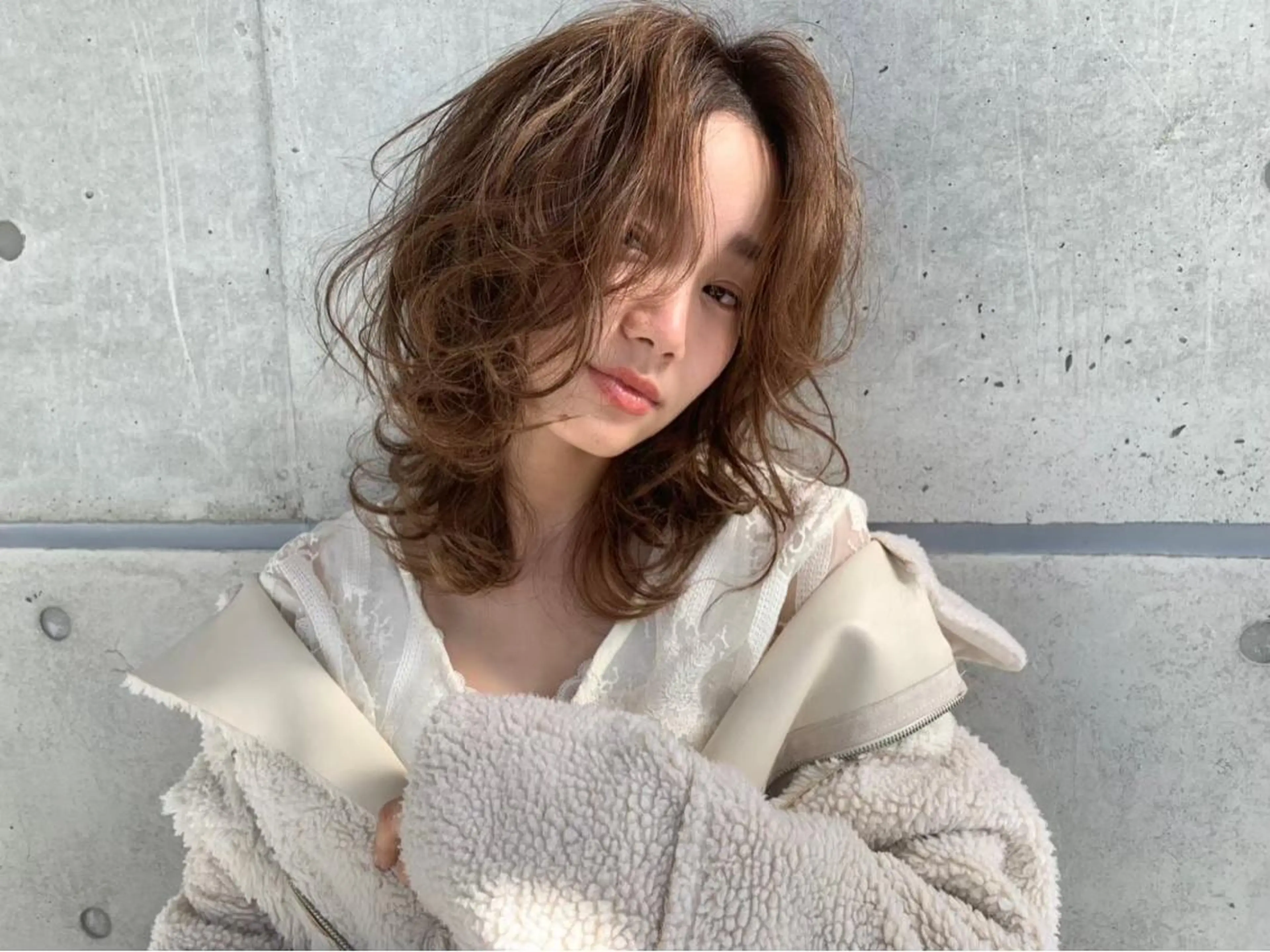 ミディアム カラー パーマ メンズ キッズ ネイル マツエク・マツパ 韓国/トレンド レイヤー【101】のヘアスタイル