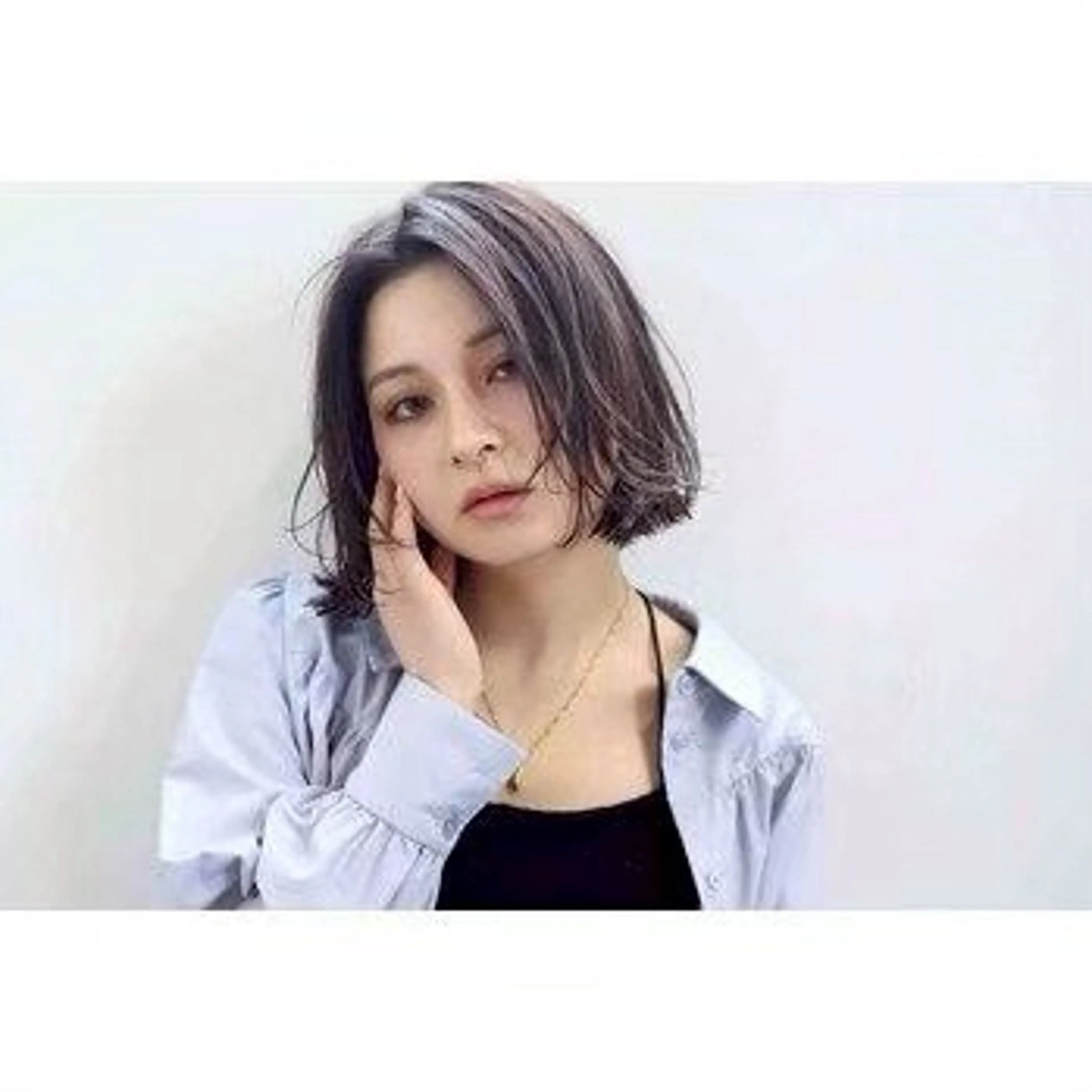 ショート 尾崎 優花のヘアスタイル
