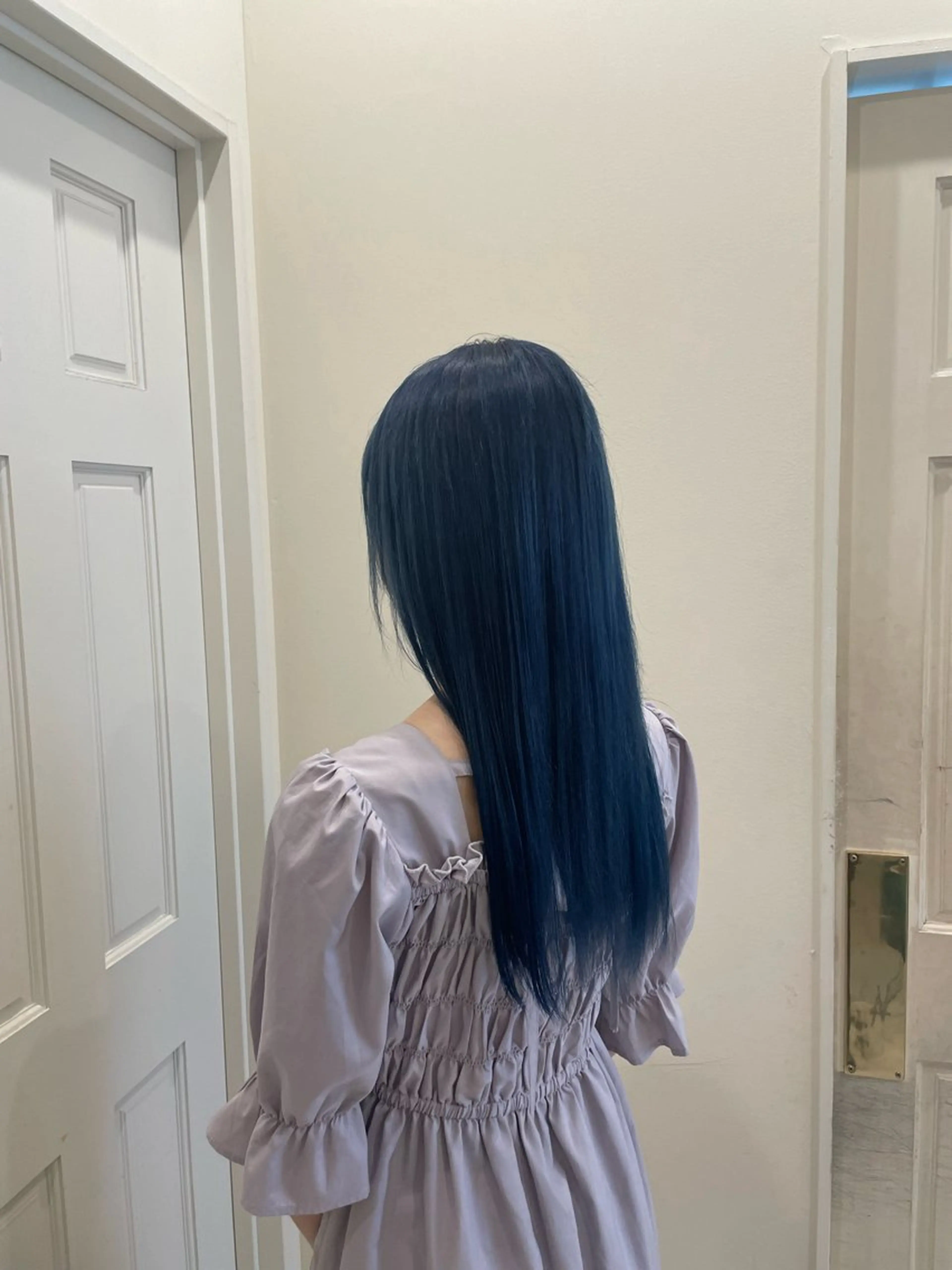 ロング レイヤーカット 🌱 ブリーチ  はるかのヘアスタイル