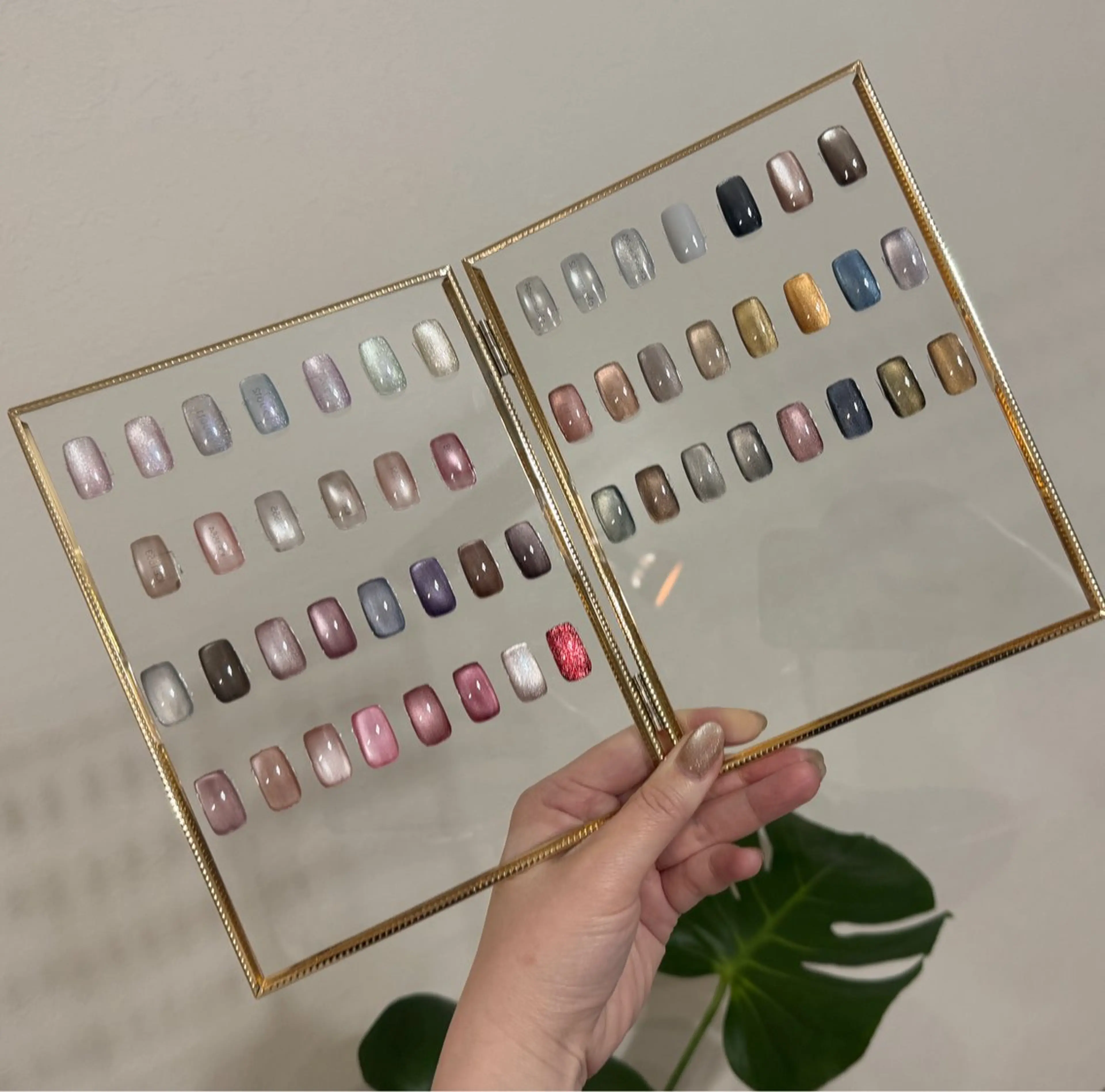 ネイル マグネットネイル ハンドネイル ハンドケア 中目黒 Suzukiのネイルデザイン