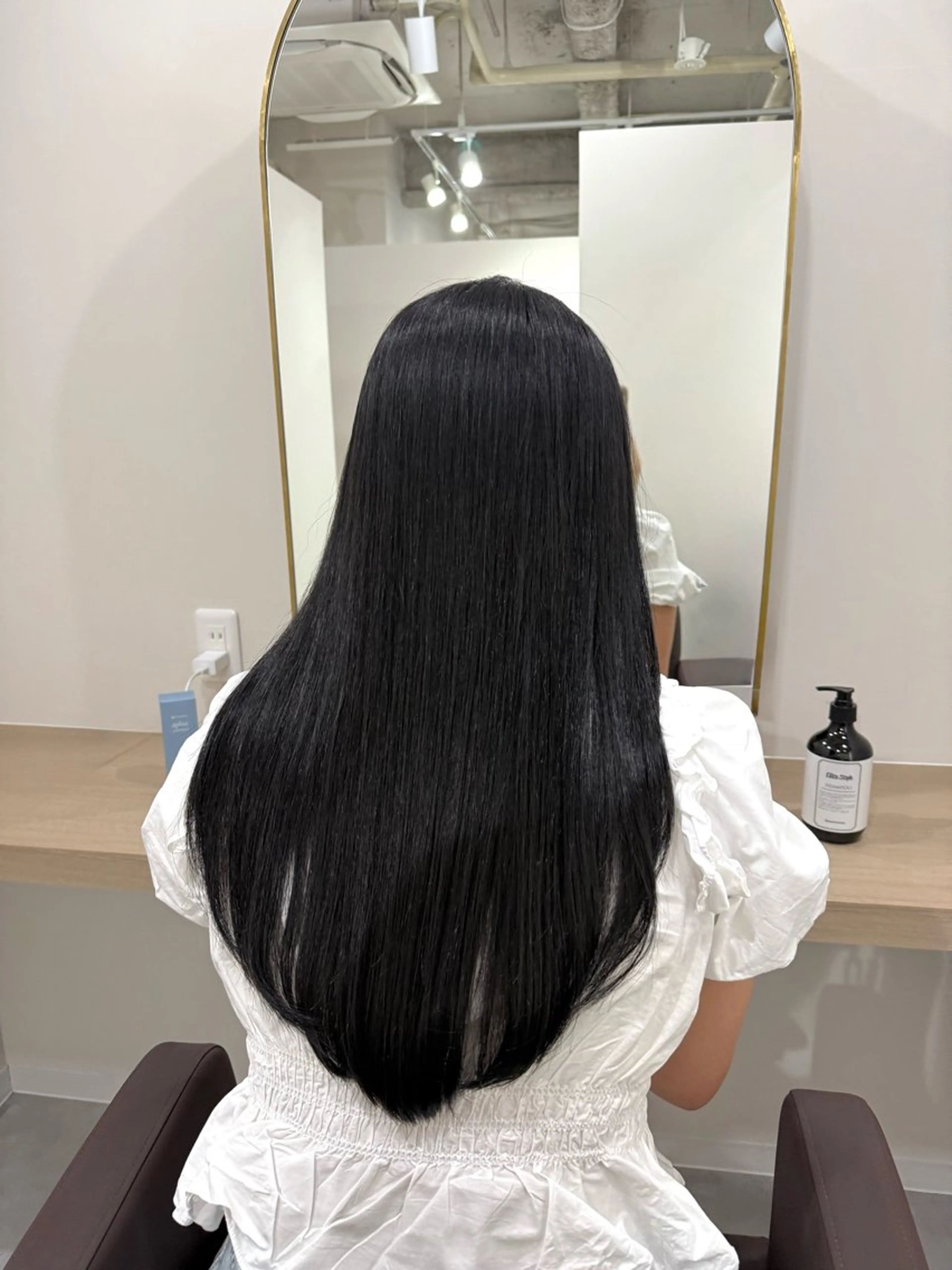 ロング レイヤーカット AYANA🫧酸性 縮毛/艶髪TR🫧のヘアスタイル