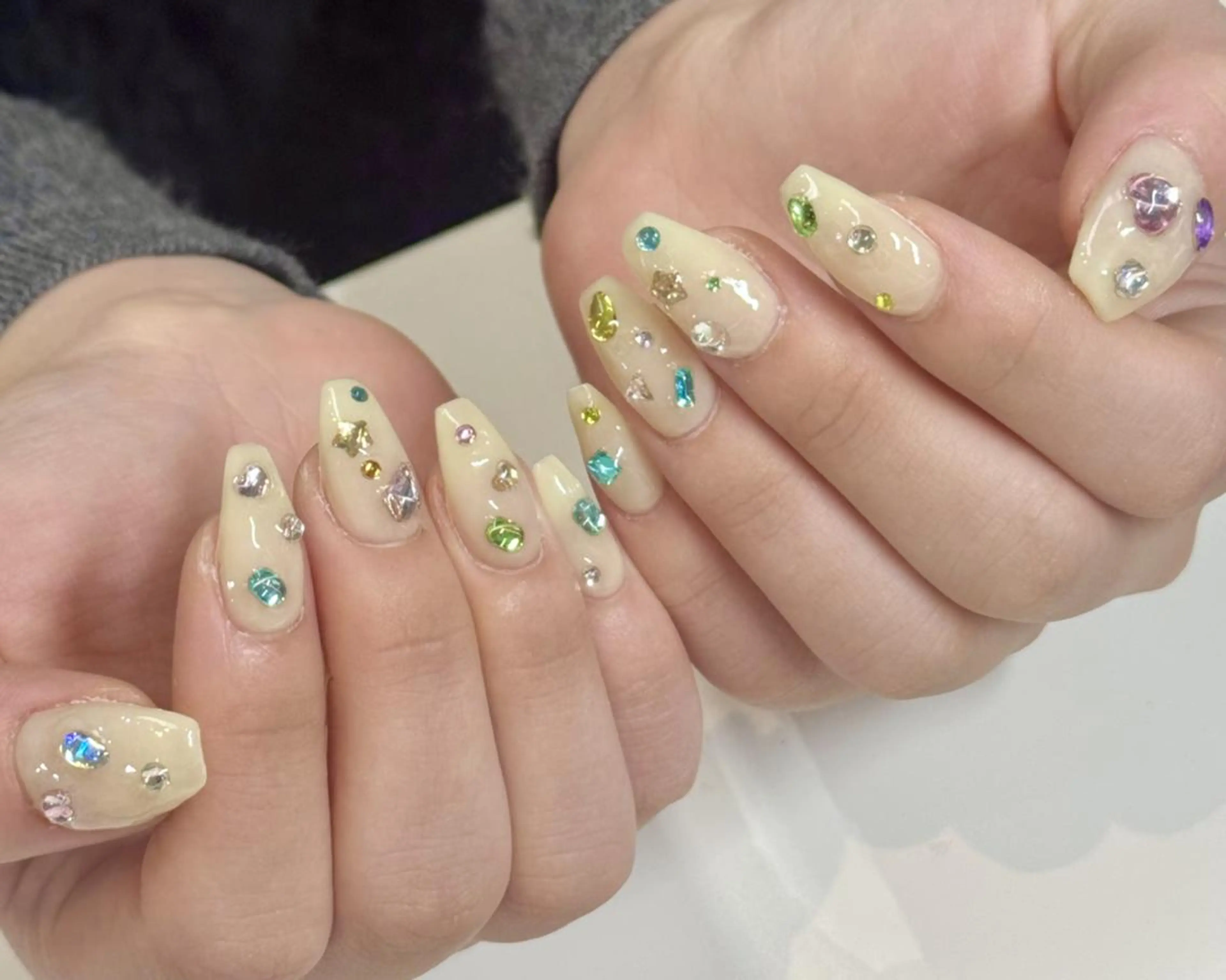 ネイル ハンドネイル 🎀 NaNa_nailのネイルデザイン