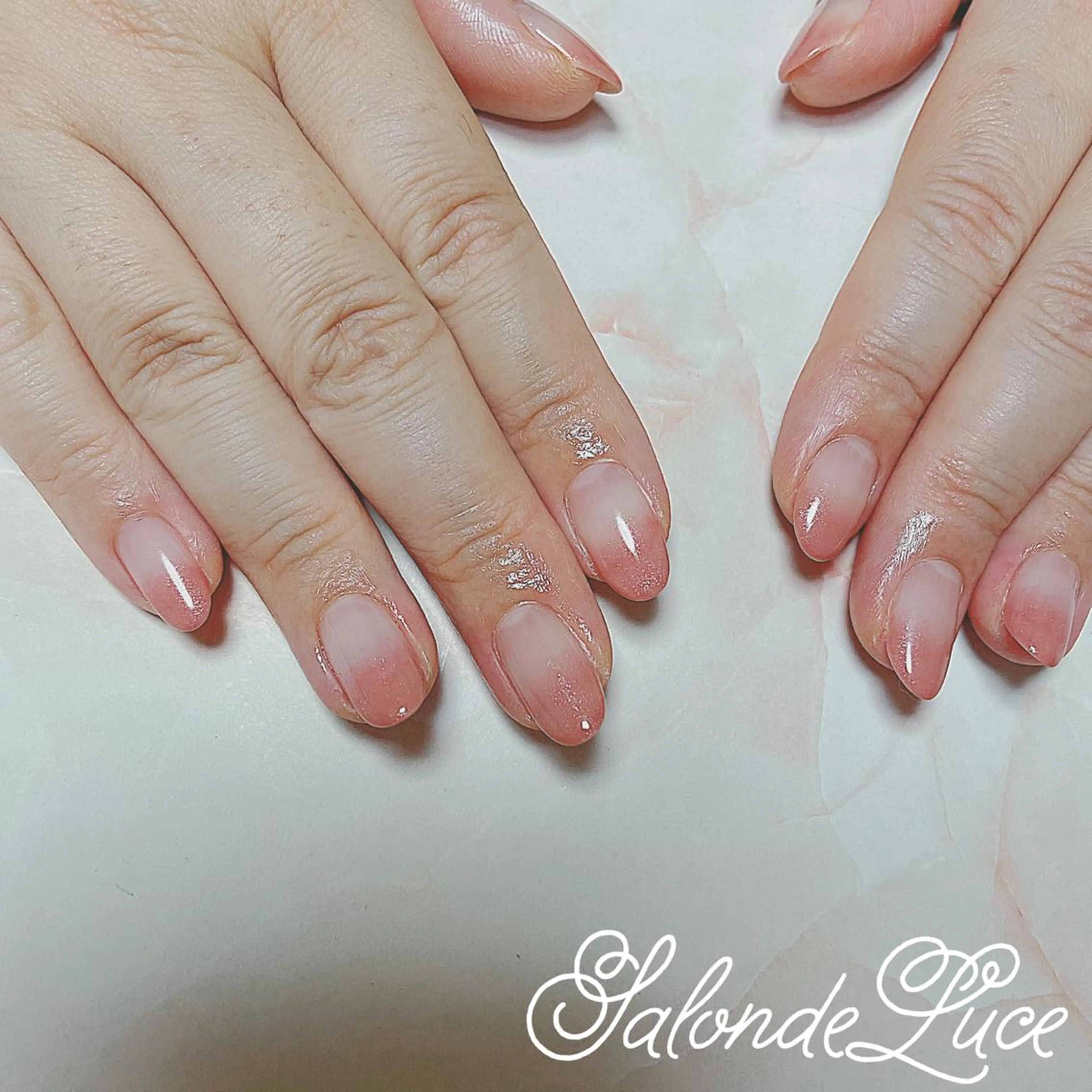 ネイル グラデーション Salon de Luceのネイルデザイン