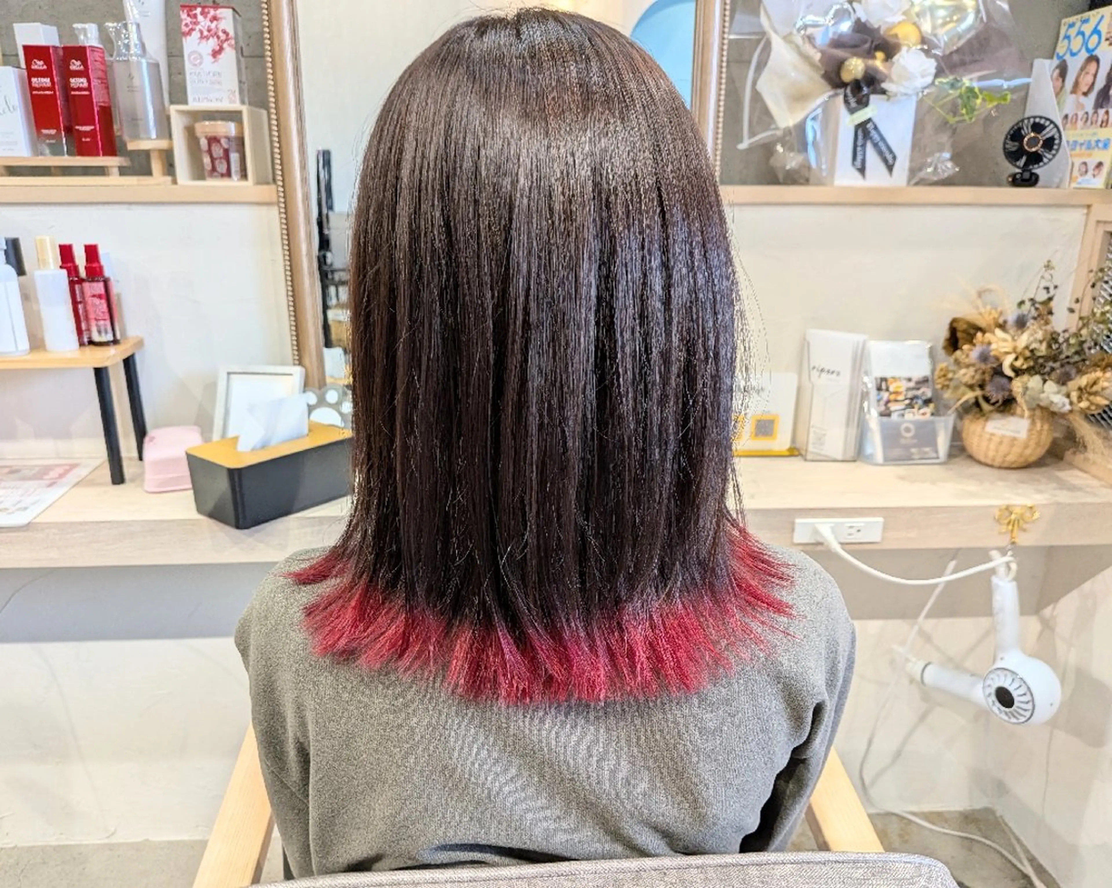 セミロング ripero   のエステ・リラクイメージ