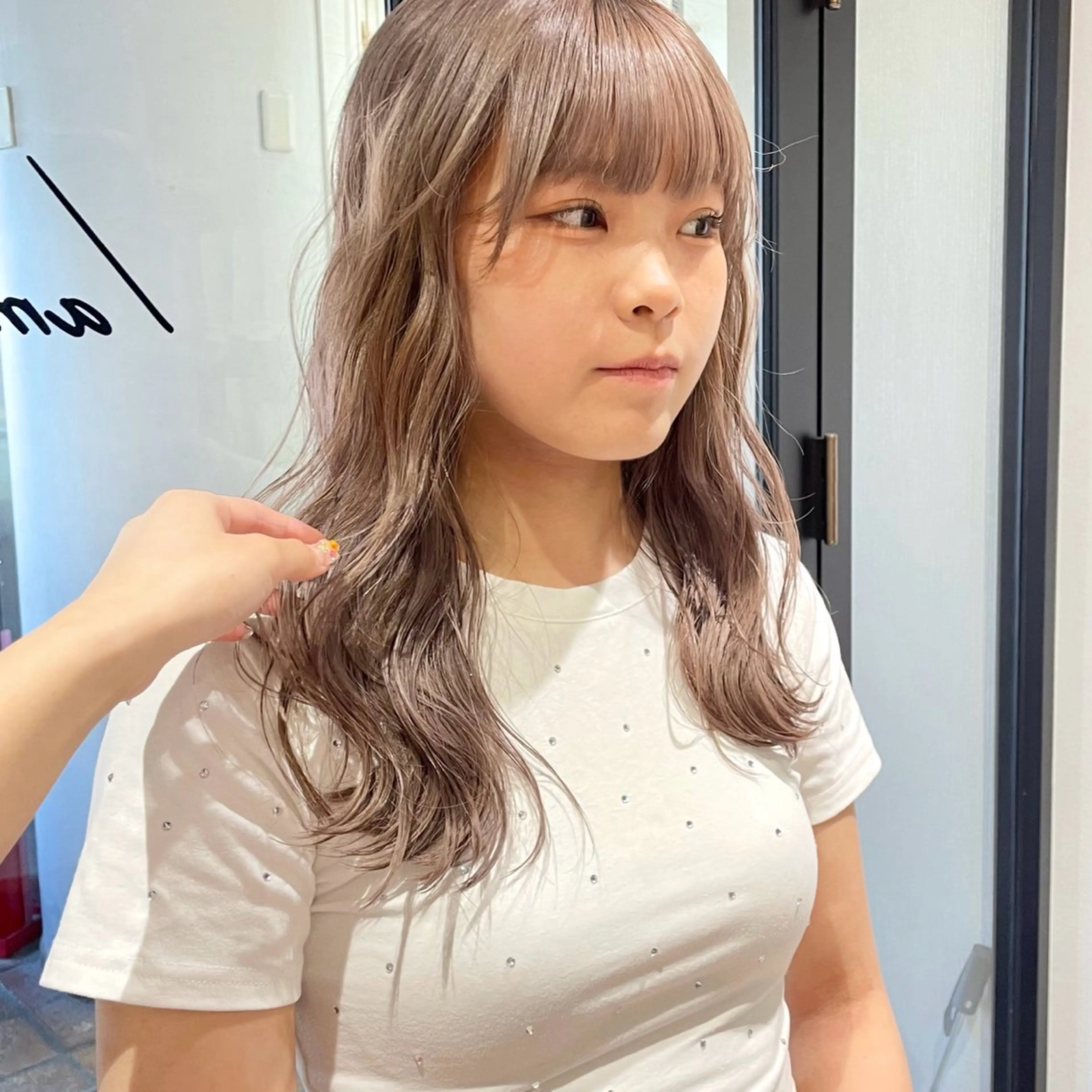 ロング カラー グレージュ ミルクティーグレージュ カット ヘアカラー 🍊暖色×顔周り 🍊cocoroのヘアスタイル