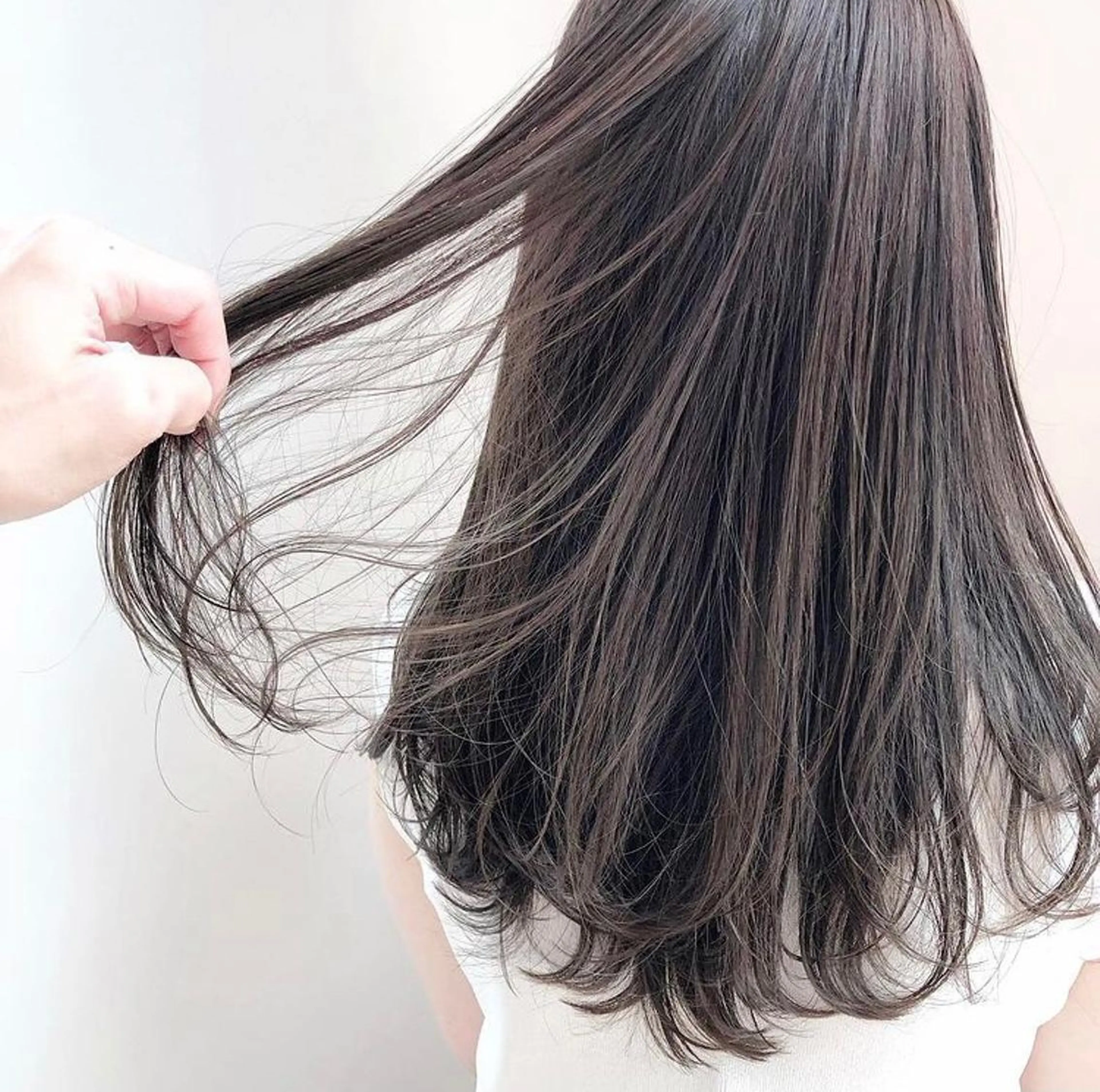 セミロング カラー カット ヘアカラー トリートメント HATSUMEI ゆうまのヘアスタイル