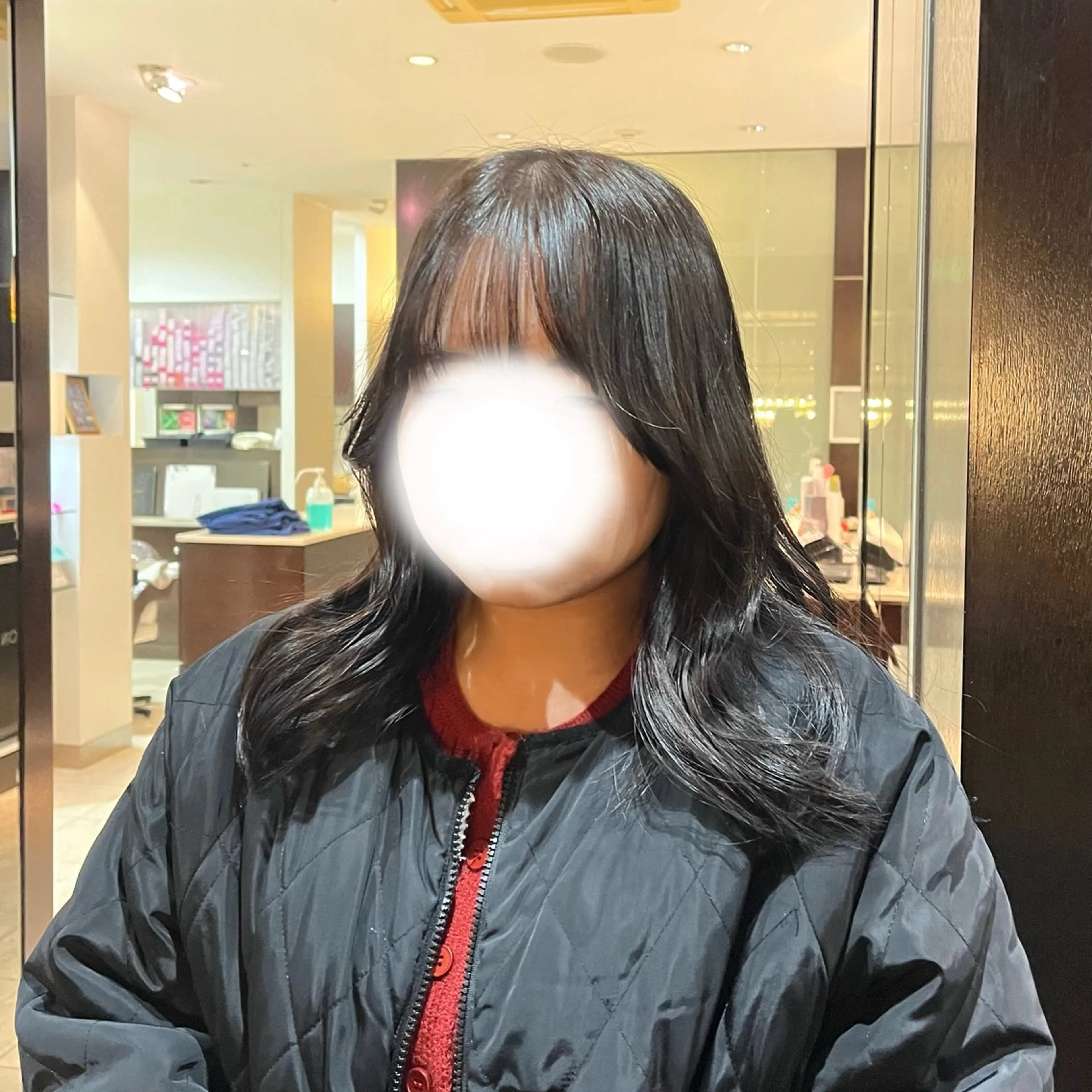 セミロング 顔まわりレイヤー 顔周りカット レイヤーカット トリートメント カット ヘアカラー トリートメント タナカ Tanakaのヘアスタイル