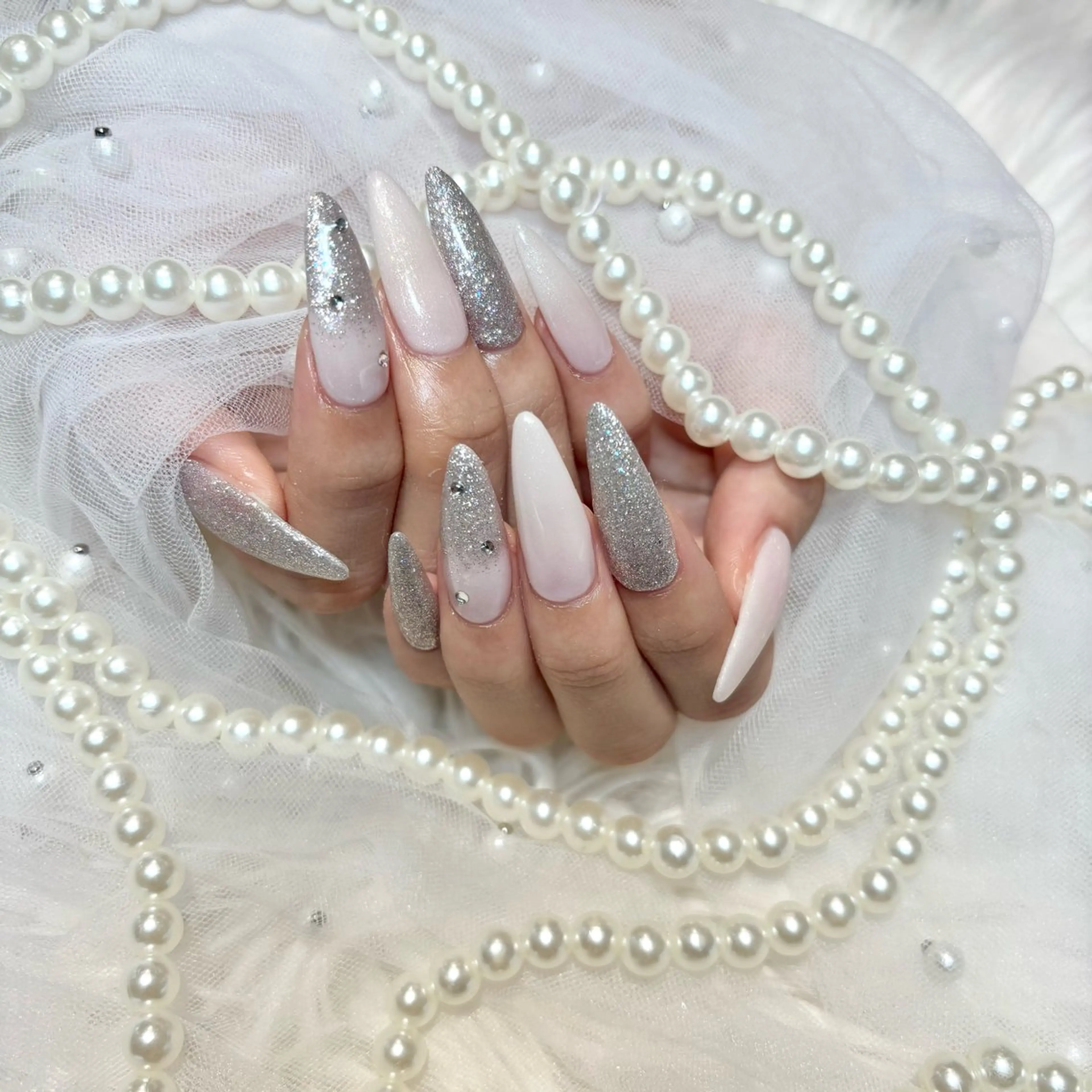 ネイル ハンドネイル WISTERIA yunaのネイルデザイン