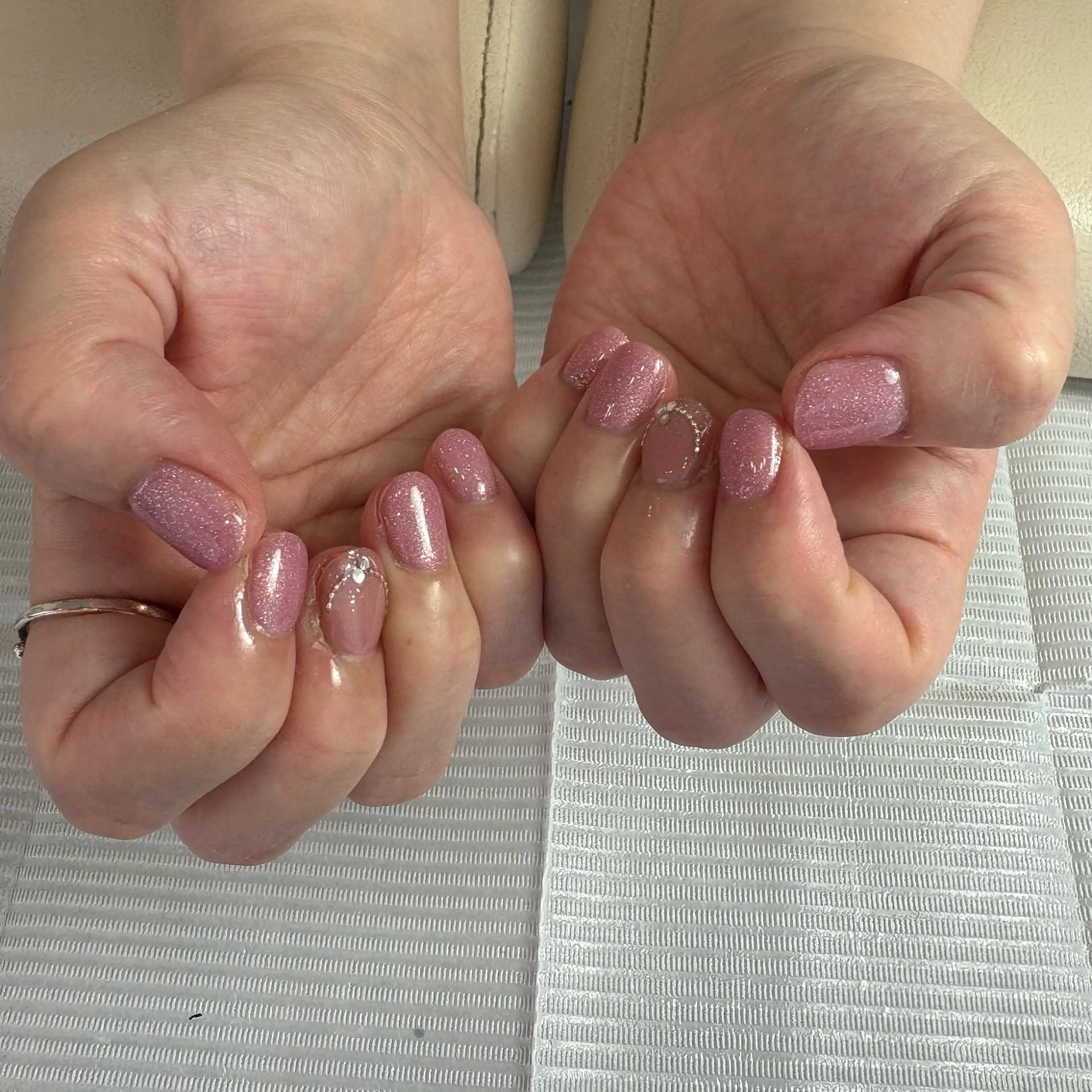 ネイル シンプルネイル アッカスタイル 天野のネイルデザイン