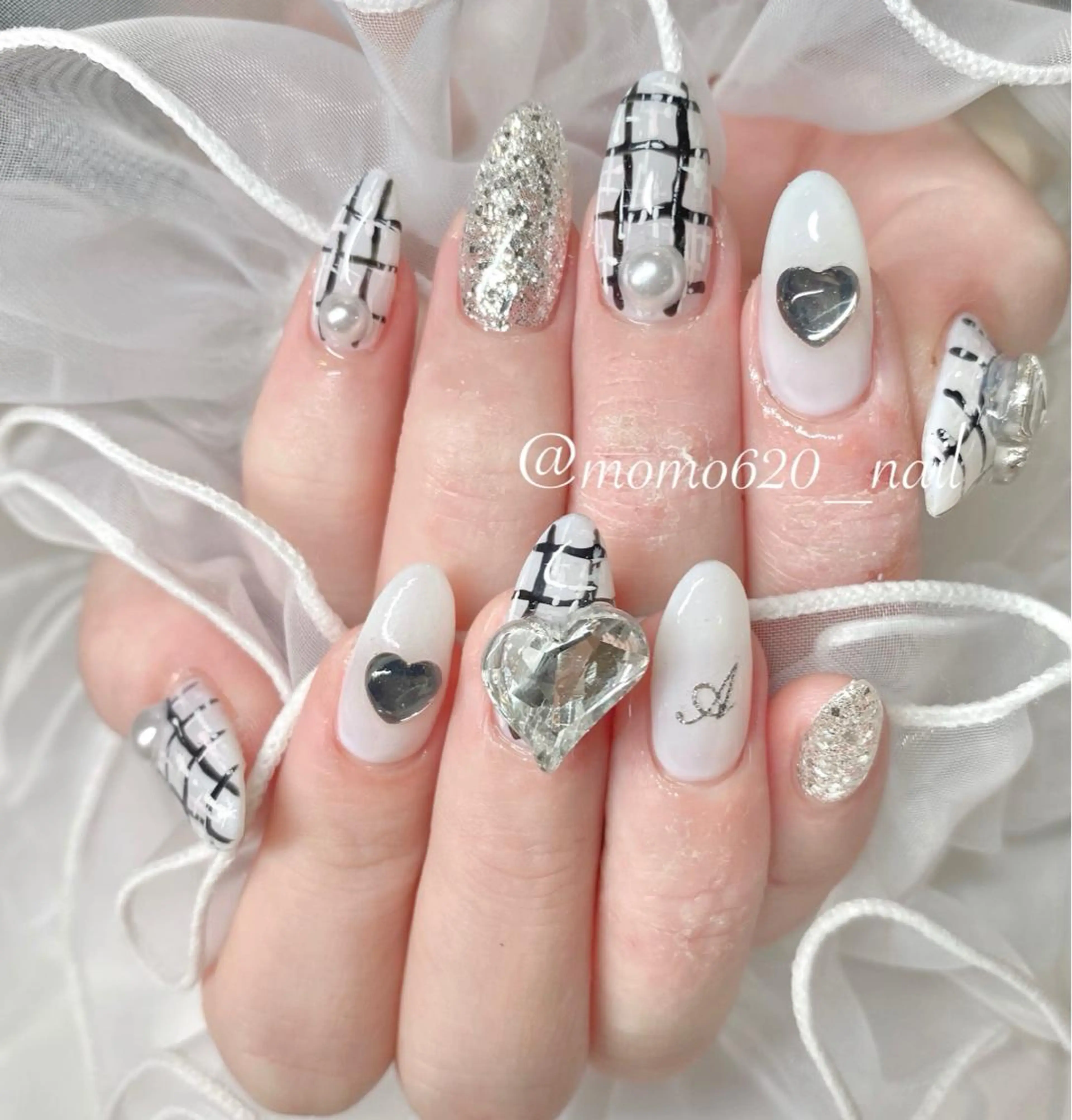 ネイル Nail salon Hemiy所属・momoka🤍 四ツ橋のネイルデザイン