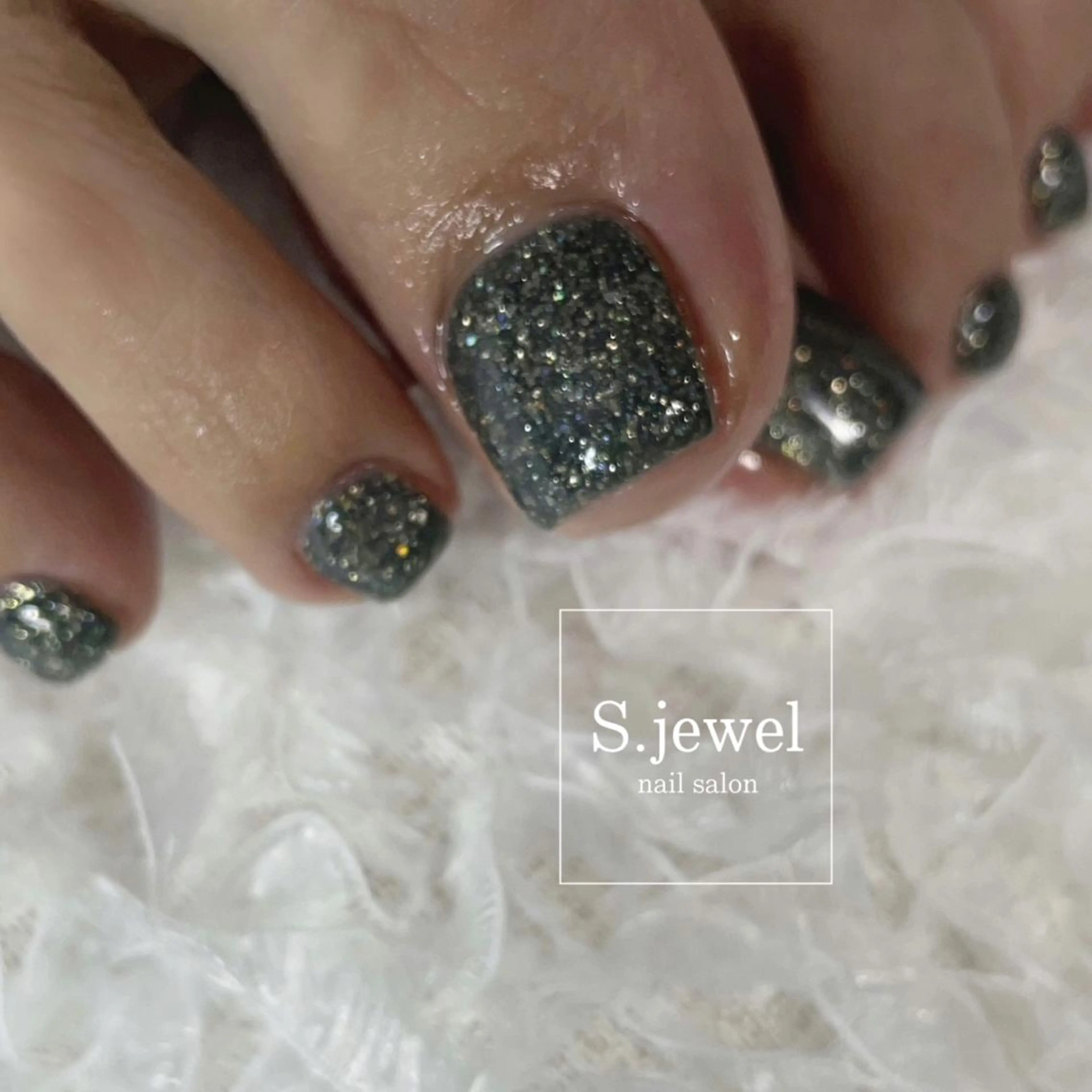ネイル S. JEWELのネイルデザイン