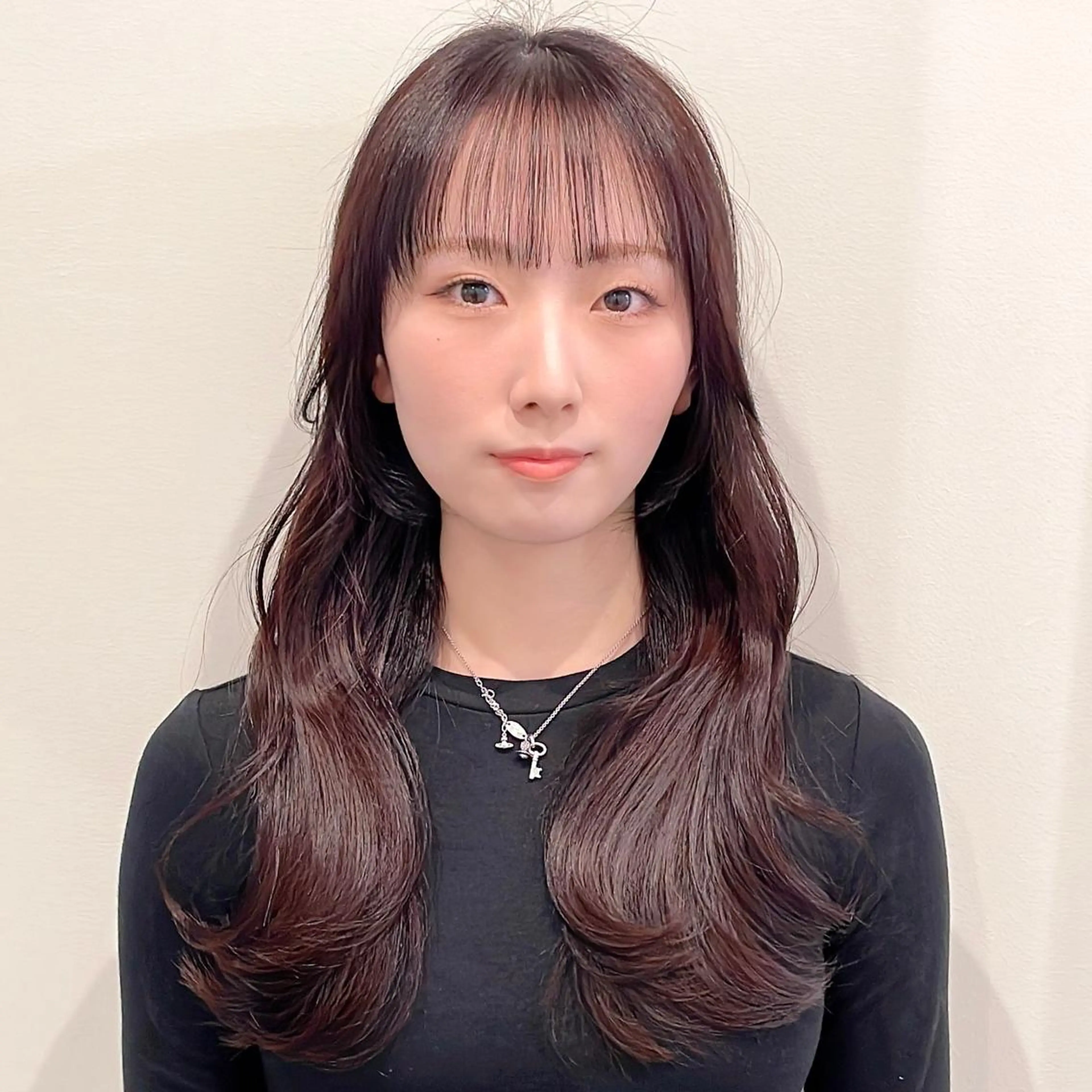 セミロング カット ヘアカラー トリートメント 🌹ハッシュカット、 レイヤー韓国ヘア🌹のヘアスタイル