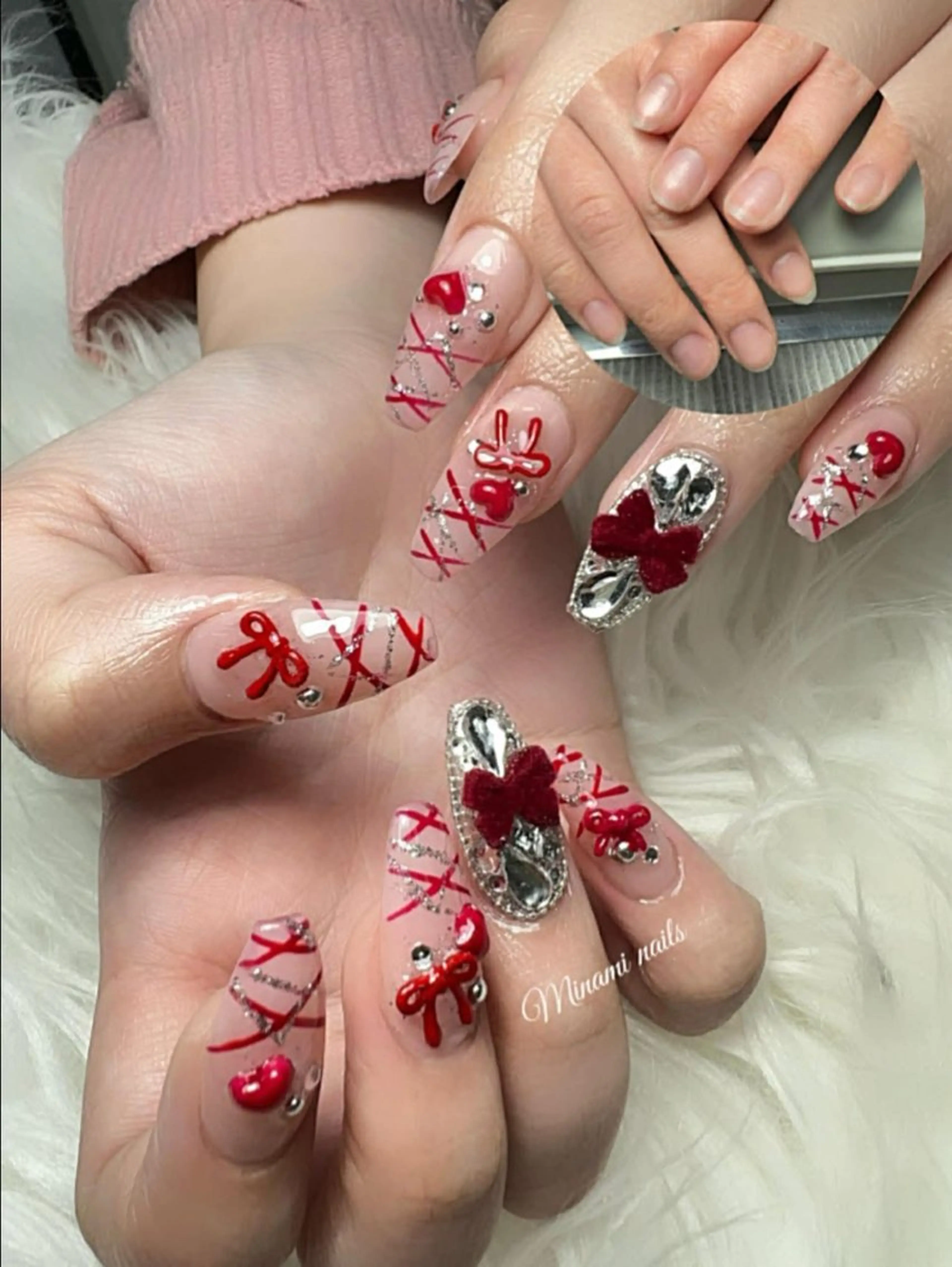 ネイル アートネイル オーロラネイル ガーリー キラキラネイル 韓国ネイル Minami Nailsのネイルデザイン