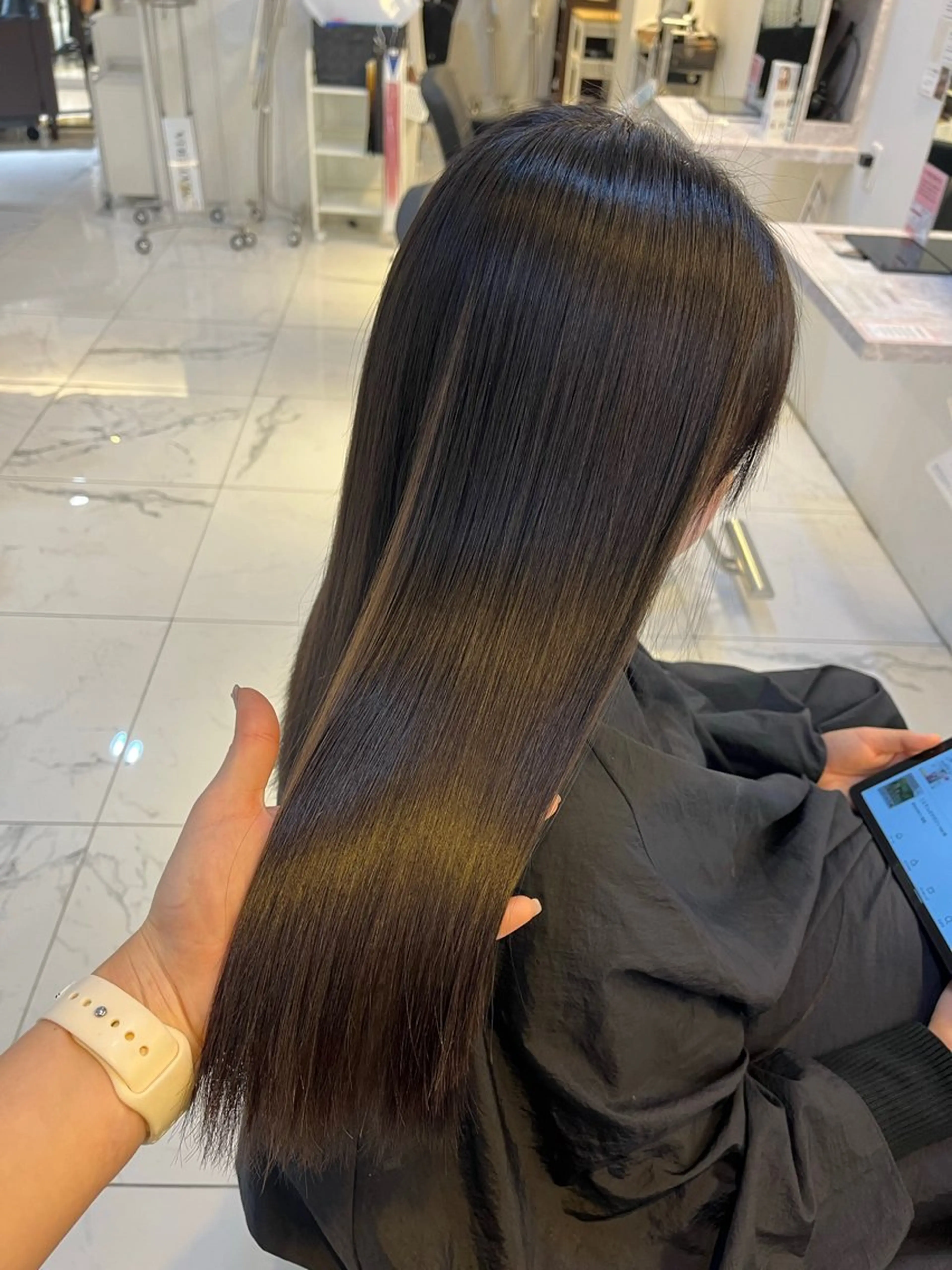 ロング カラー 透明感カラー/大阪 Rieのヘアスタイル