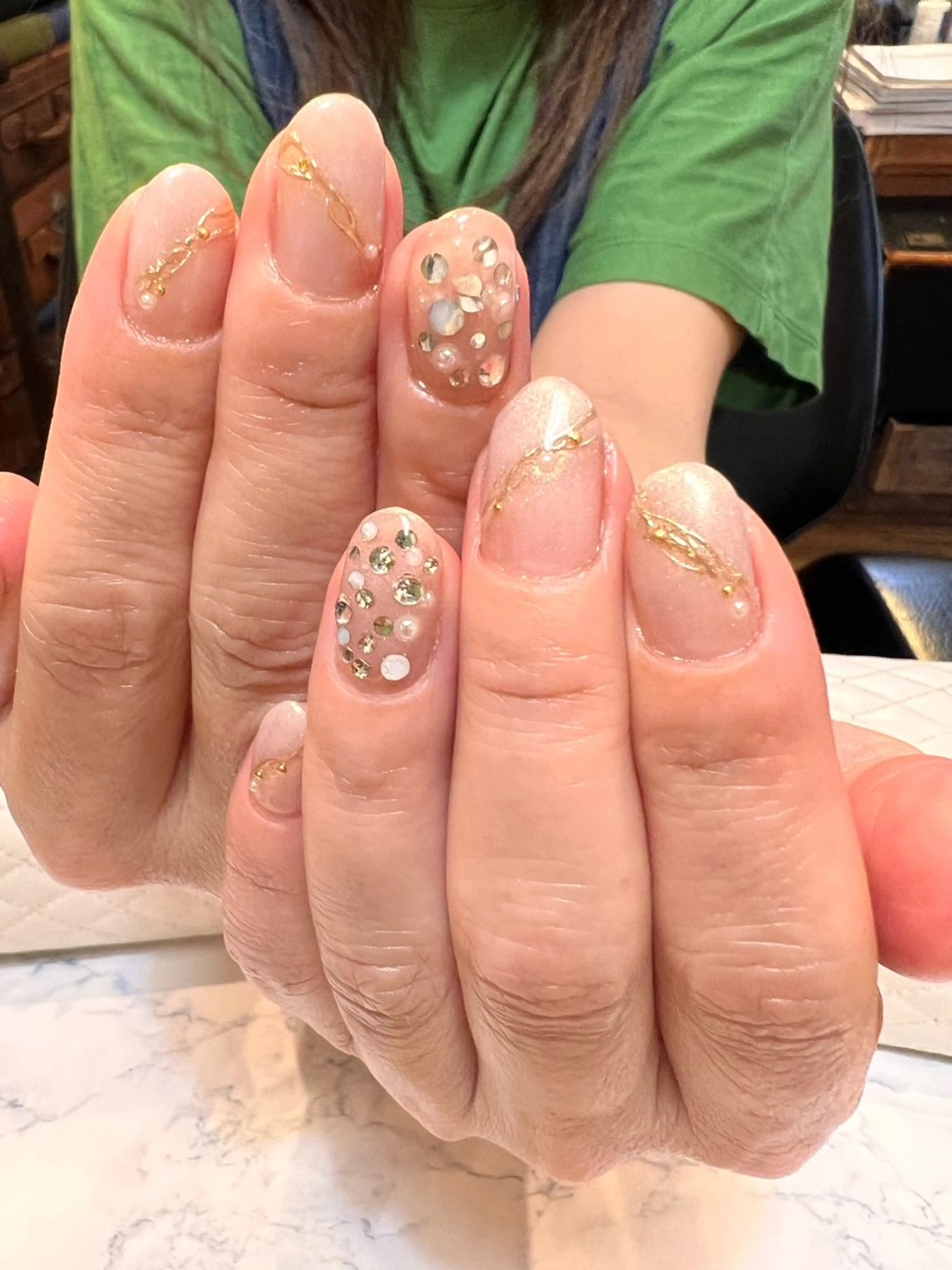 ネイル ハンドネイル & nudge nail所属・&nudgenail 本多のネイルデザイン