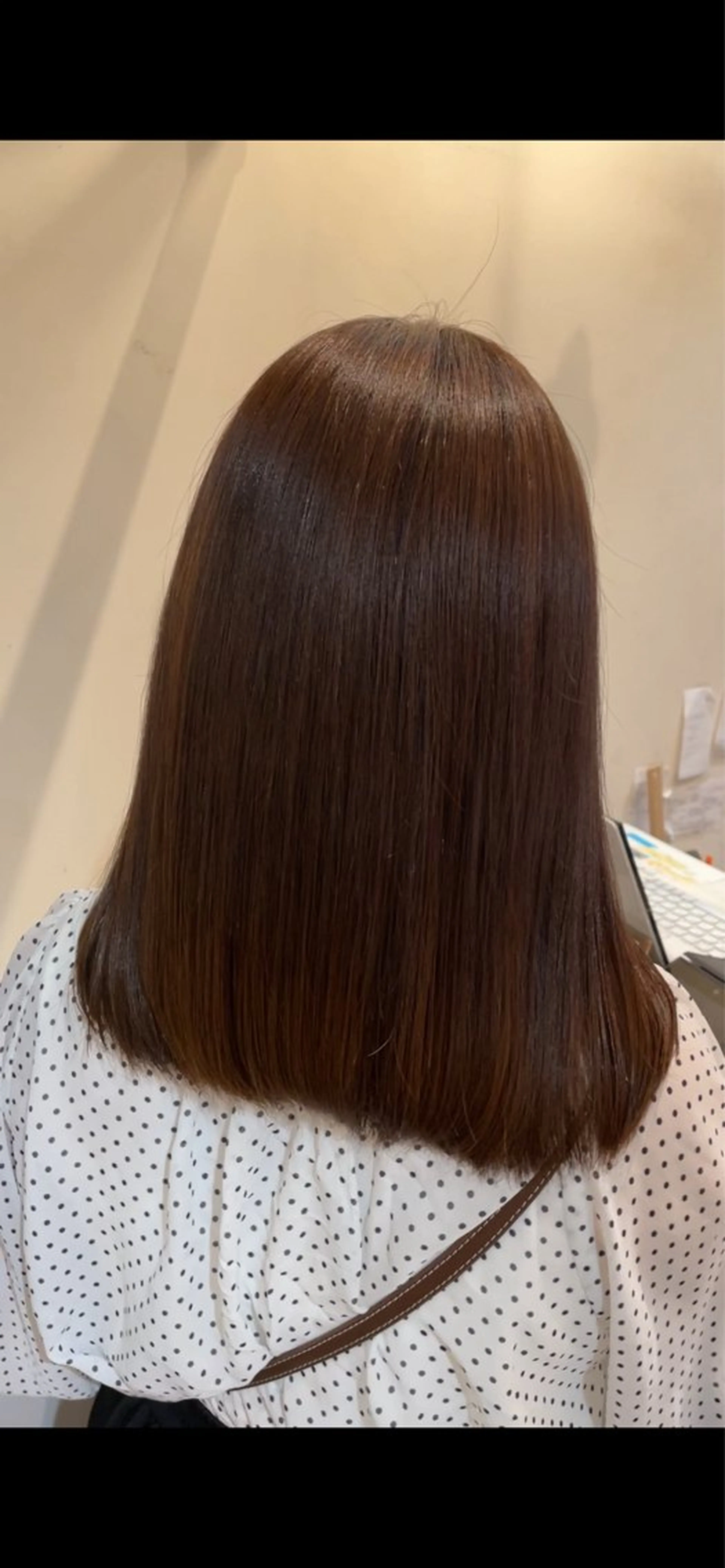 ミディアム カラー shiro.kobe 森彩華のヘアスタイル