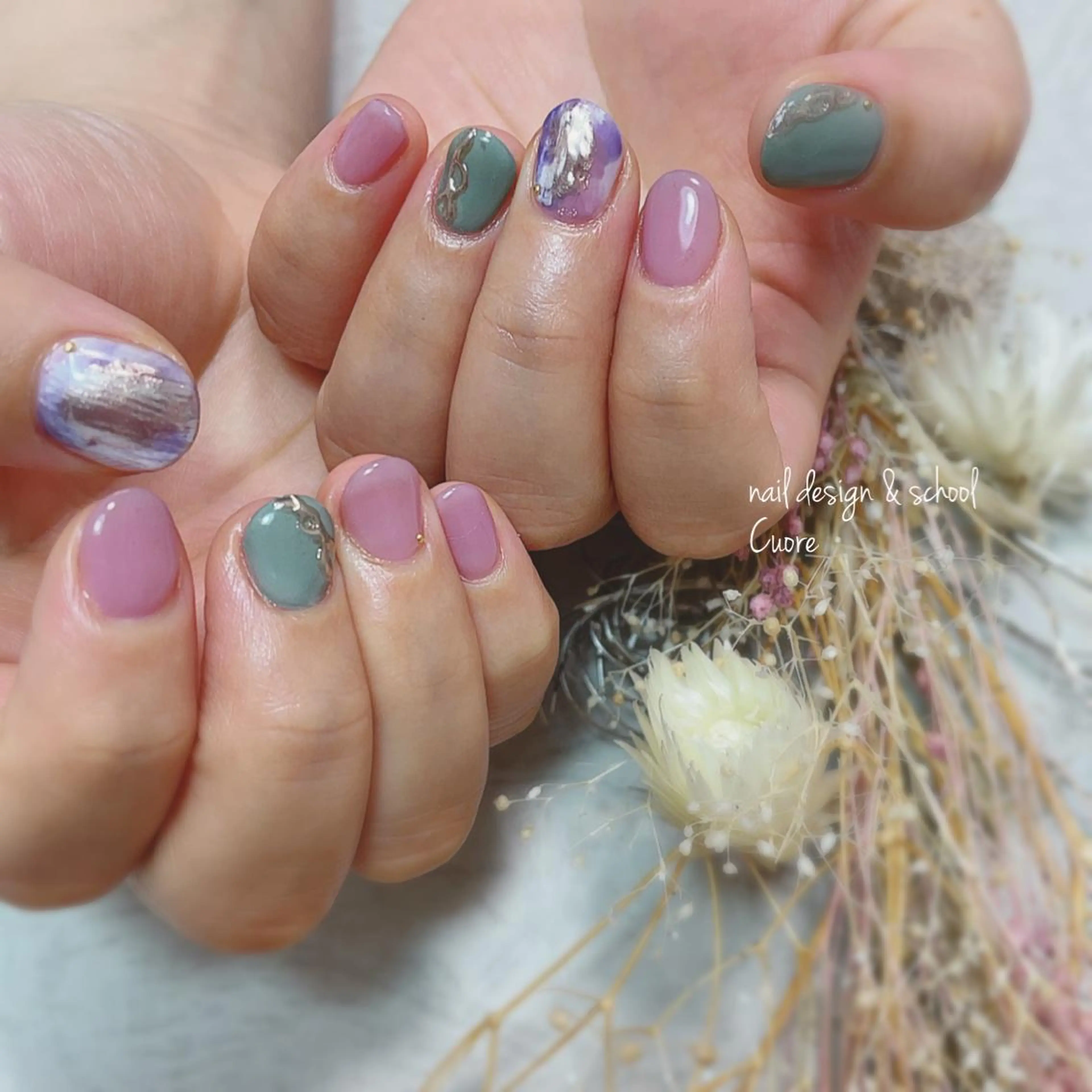 ネイル アートネイル ジェルネイル シンプルネイル 春ネイル ブライダルネイル Cuore谷岡紗妃/ 宮崎台のネイルデザイン