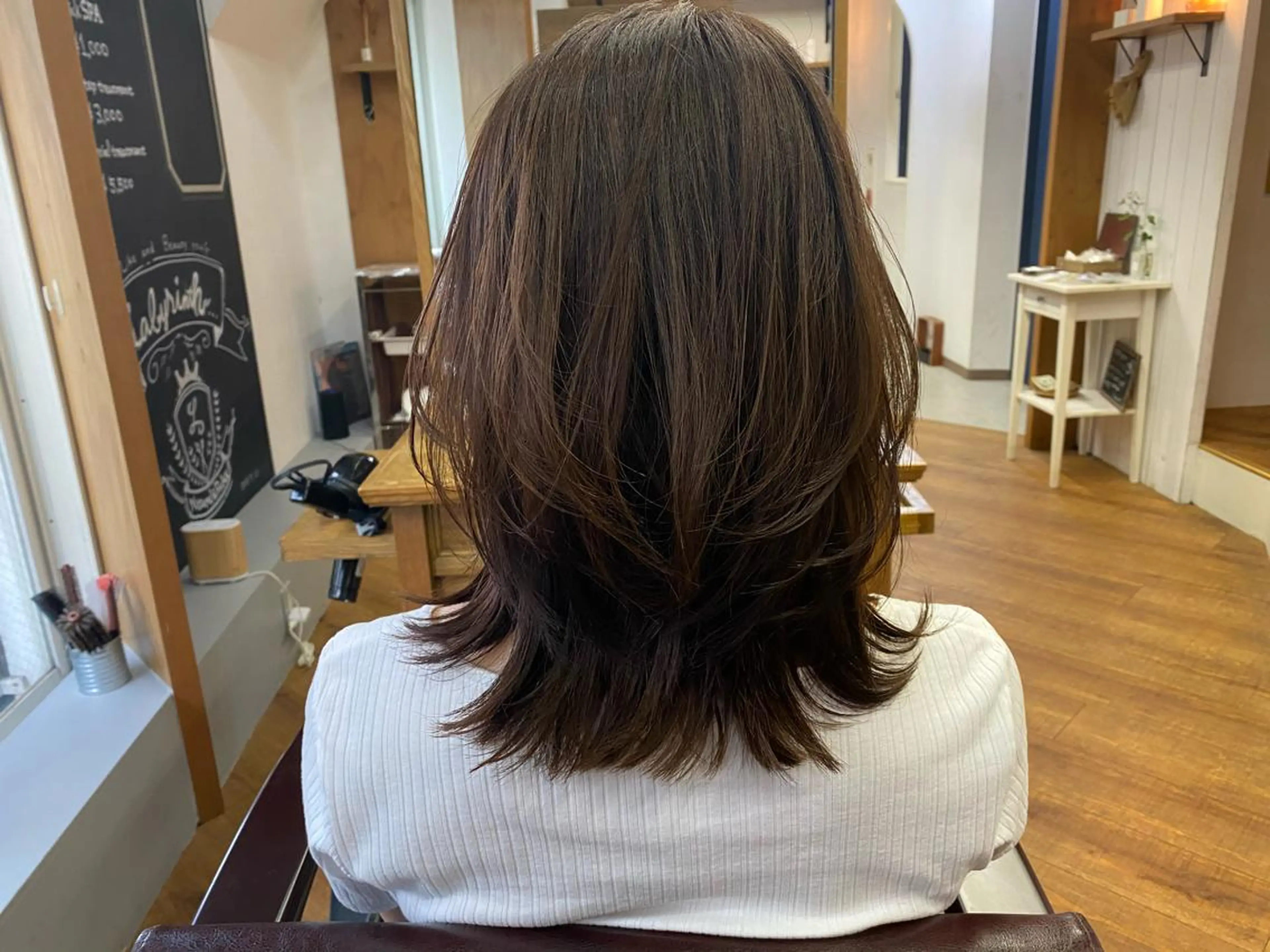 ミディアム 西尾 隆介のヘアスタイル