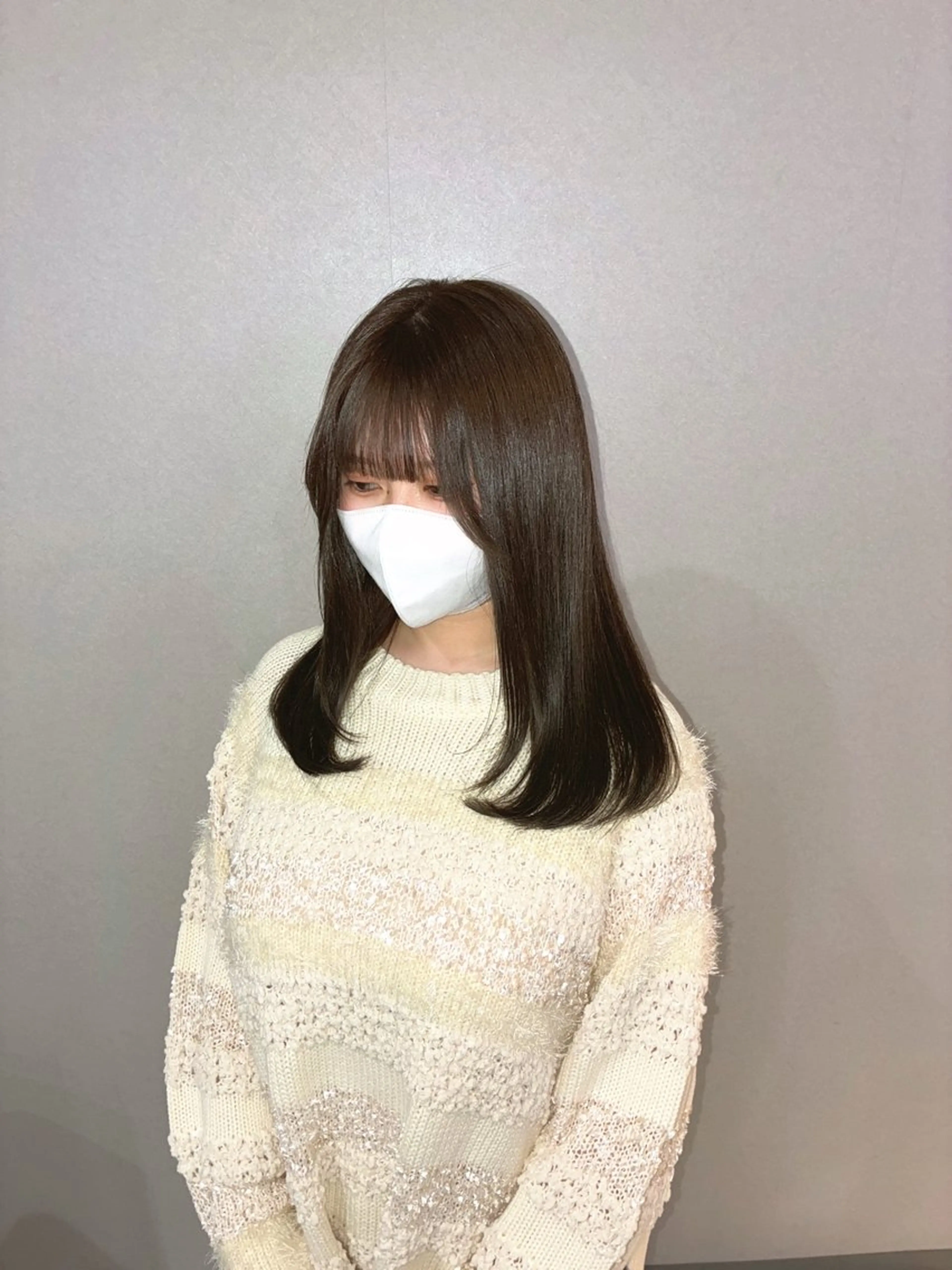 ミディアム カラー ブラウンカラー ショコラブラウン 伸ばしかけ ハナダ メイのヘアスタイル