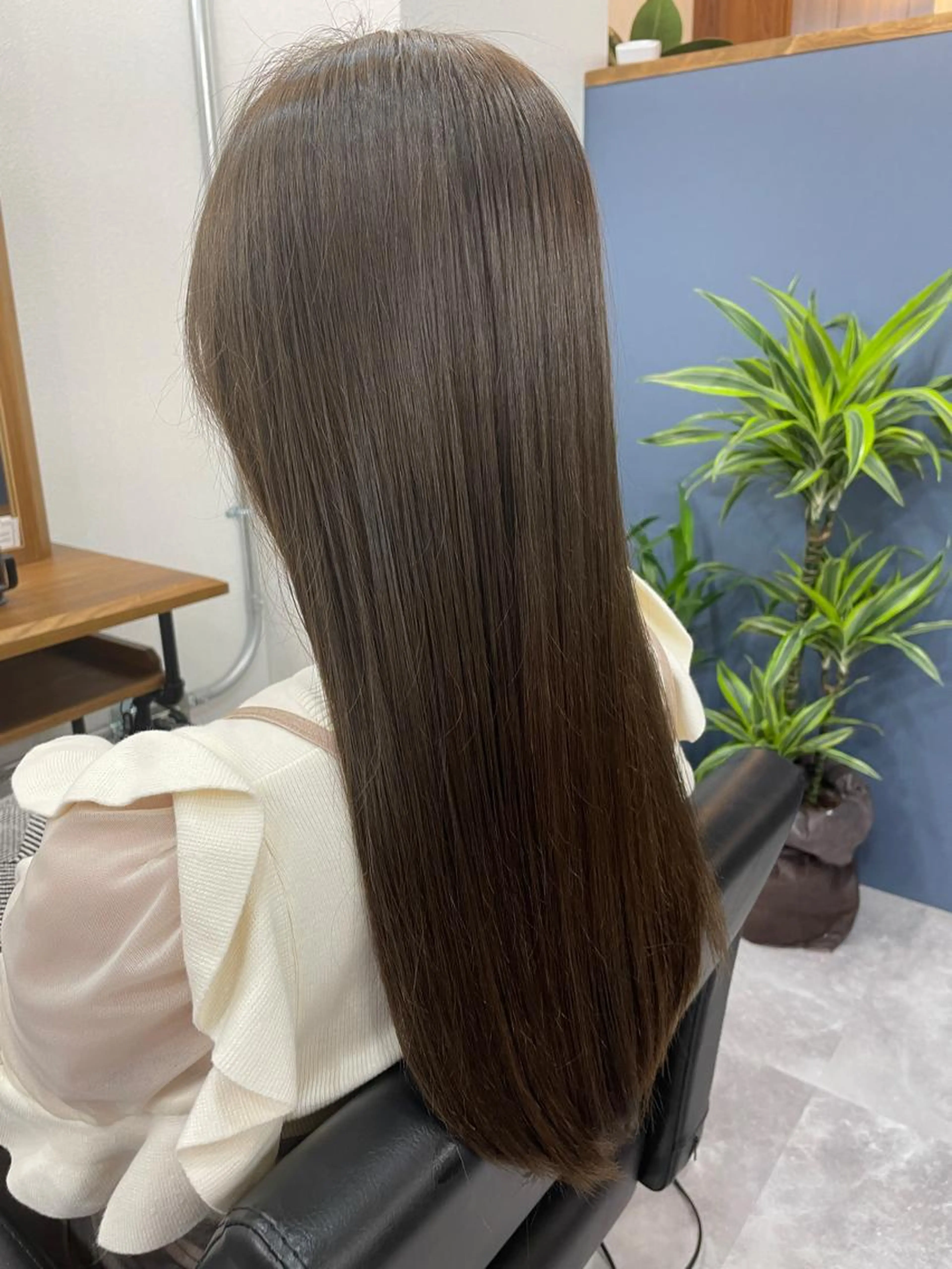 【酸熱トリートメント】大人気の髪質改善トリートメントで艶髪に!の写真