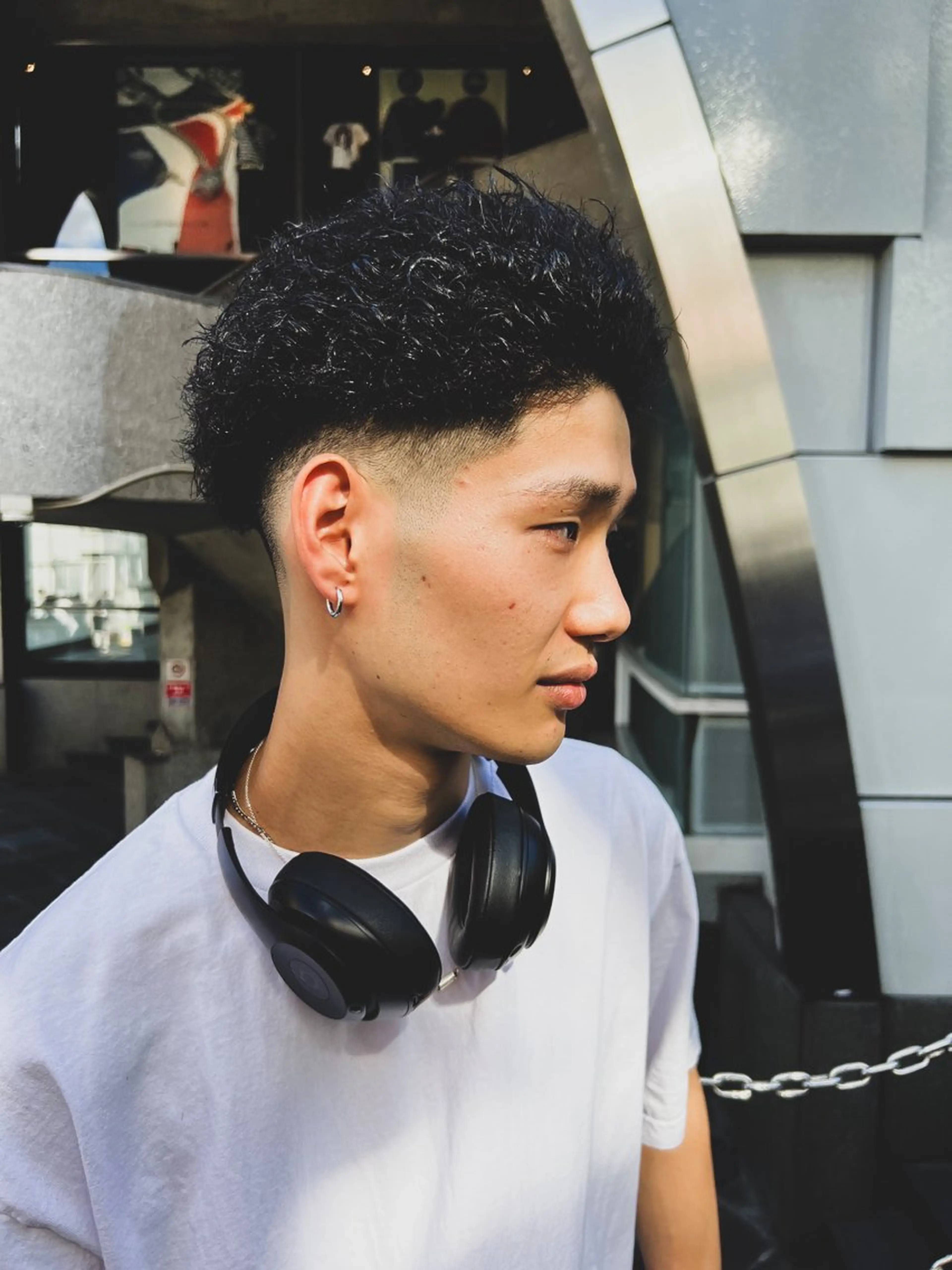 ショート パーマ メンズ 豊崎 佑輔のヘアスタイル