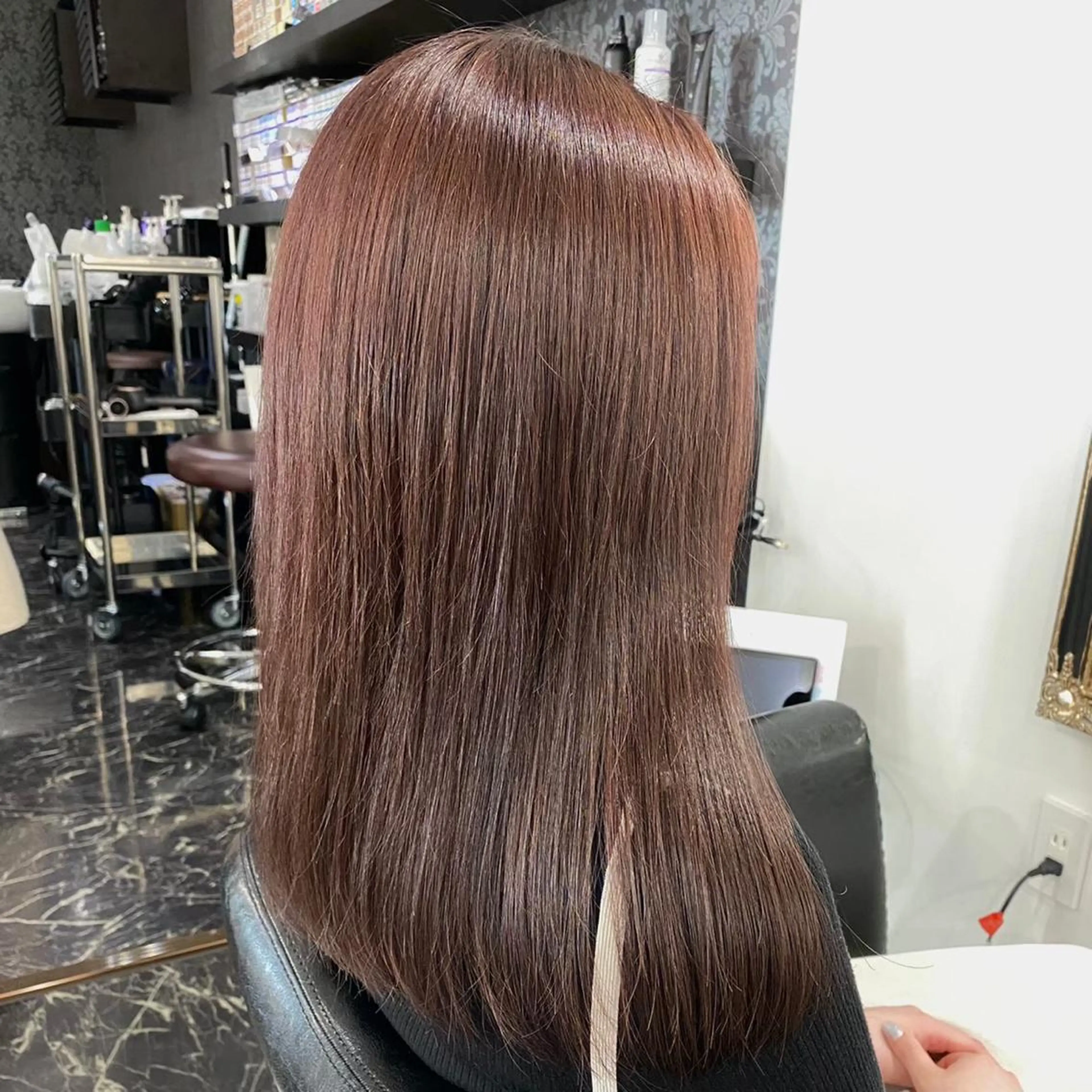 セミロング カラー ブラウンカラー 稲垣 優奈のヘアスタイル